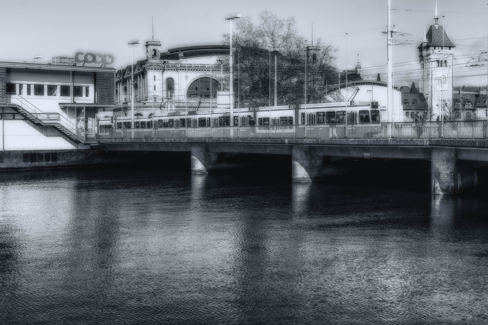 Nikon D3X + Nikon AF-S Nikkor 58mm F1.4G sample photo. Hometown lake perspective photography