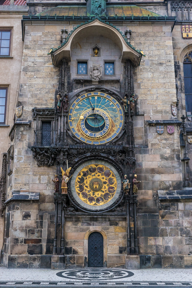 Sony a7 II + Canon EF 85mm F1.2L II USM sample photo. Astronomical clock. photography