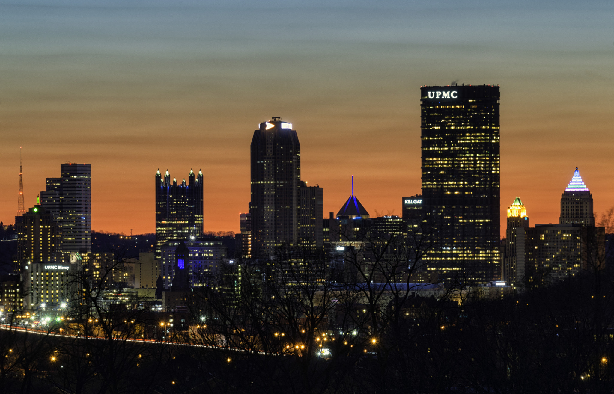 Nikon AF-S Nikkor 70-200mm F4G ED VR sample photo. Goodnight pittsburgh photography