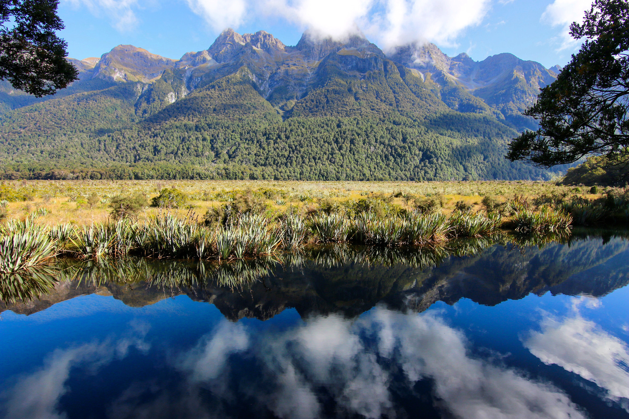 Canon 11-20mm sample photo. Mirror lakes photography