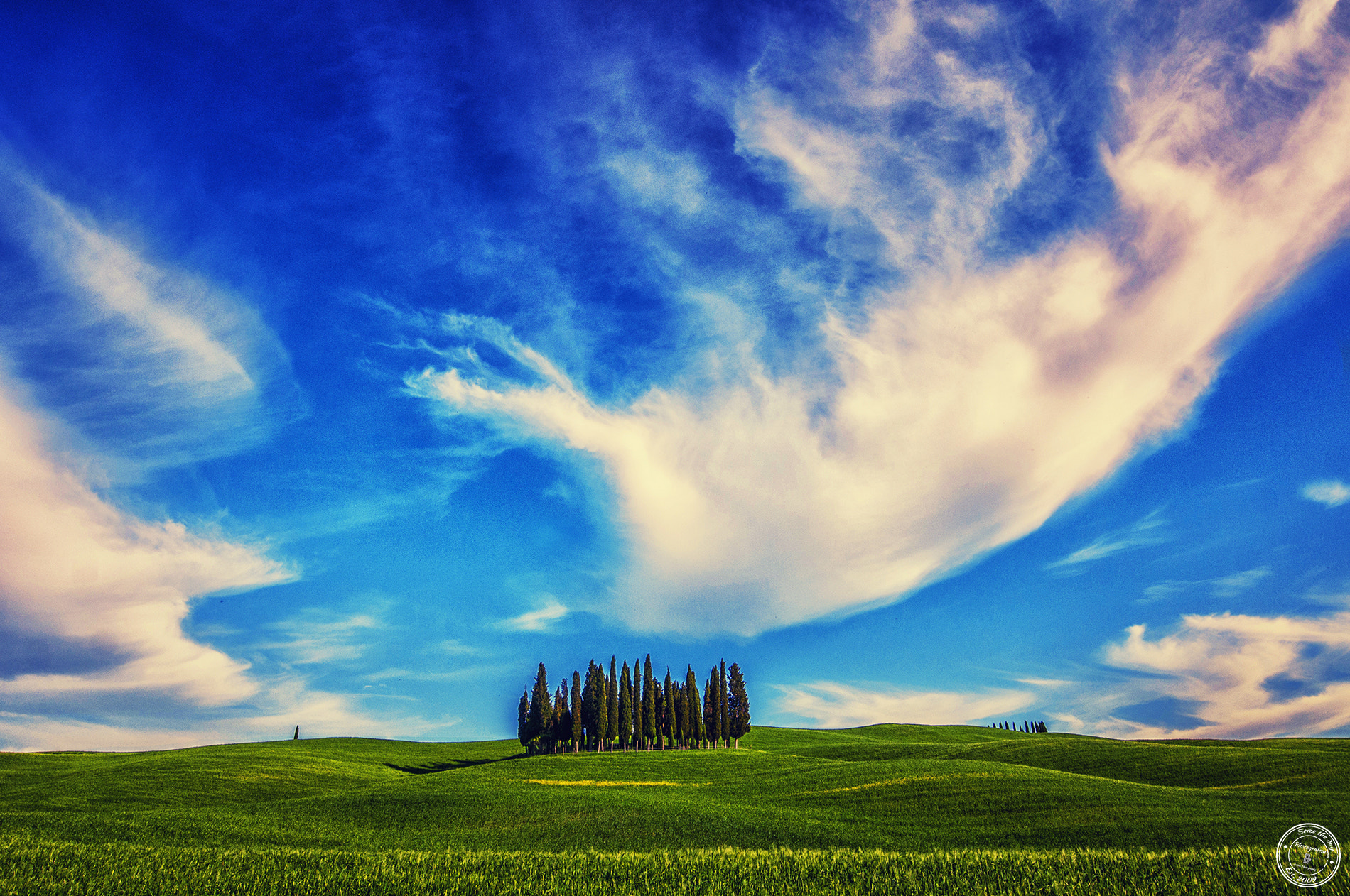 Nikon D300S sample photo. Hiking in tuscany photography