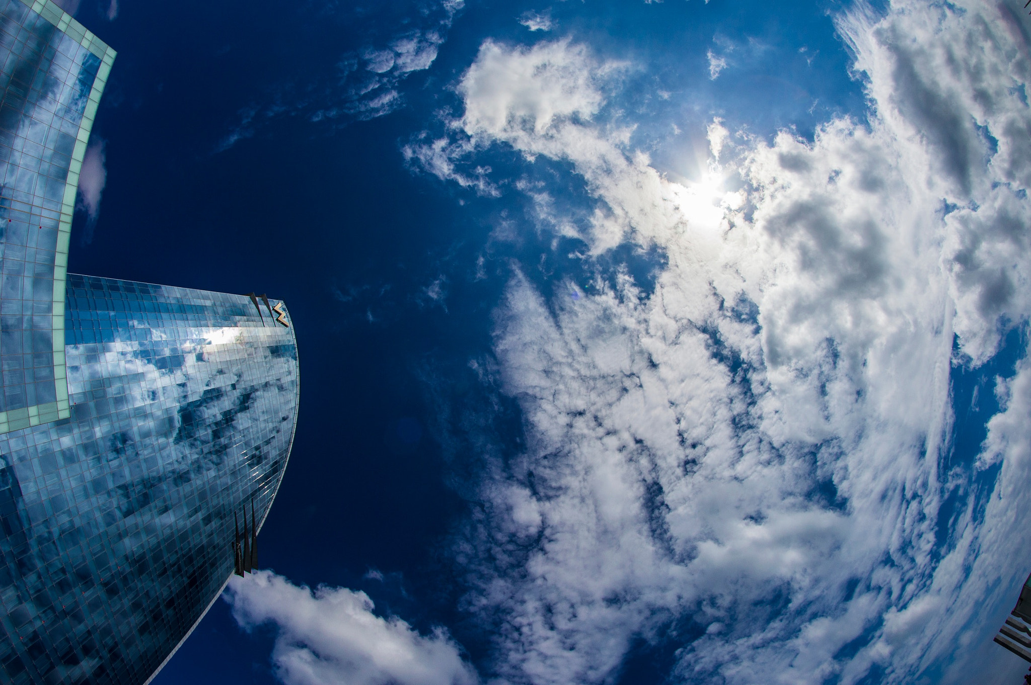 Nikon D3200 + Samyang 8mm F3.5 Aspherical IF MC Fisheye sample photo. Hotel w photography