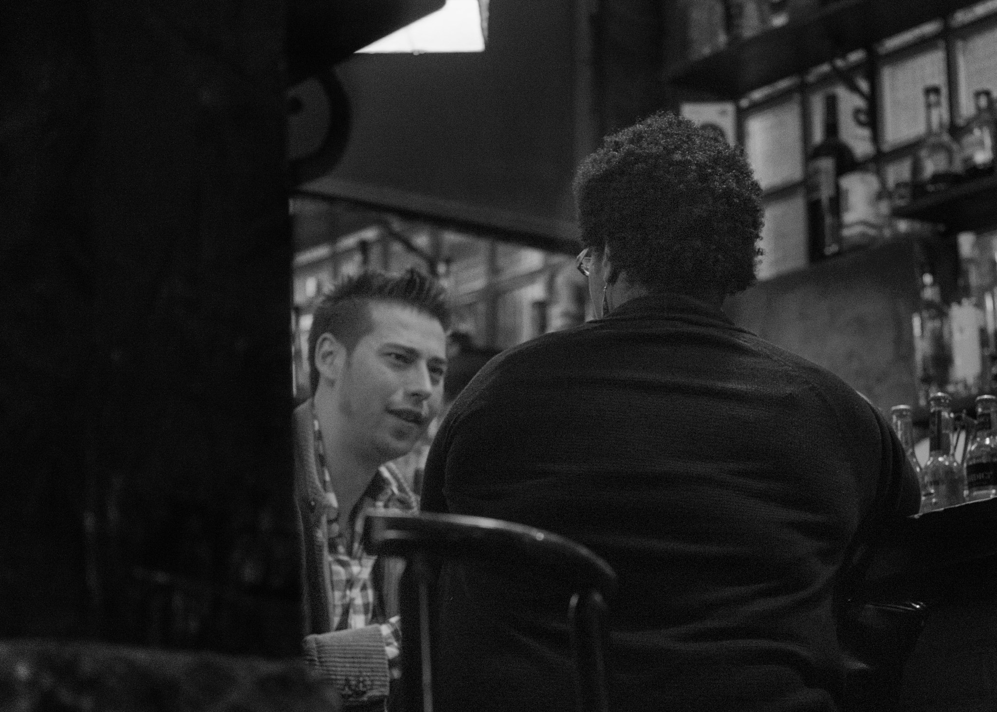 Sony Alpha NEX-6 + E 60mm F2.8 sample photo. Talking.jpg photography