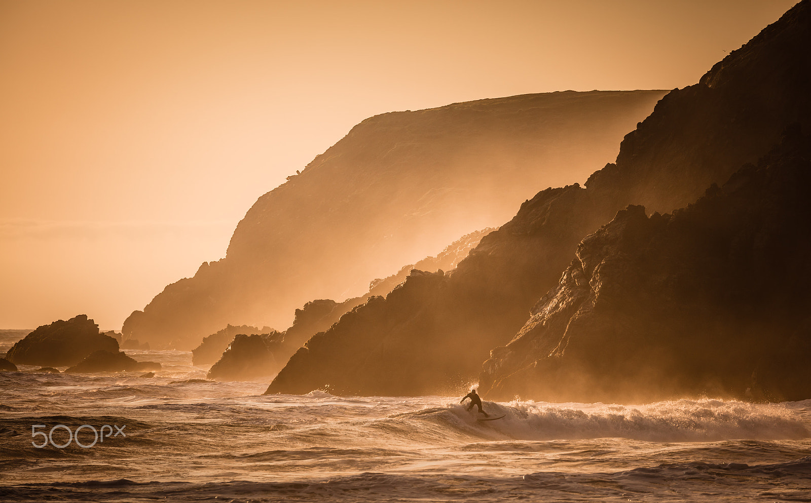 Canon EF 100-400mm F4.5-5.6L IS II USM sample photo. The lonely surfer photography