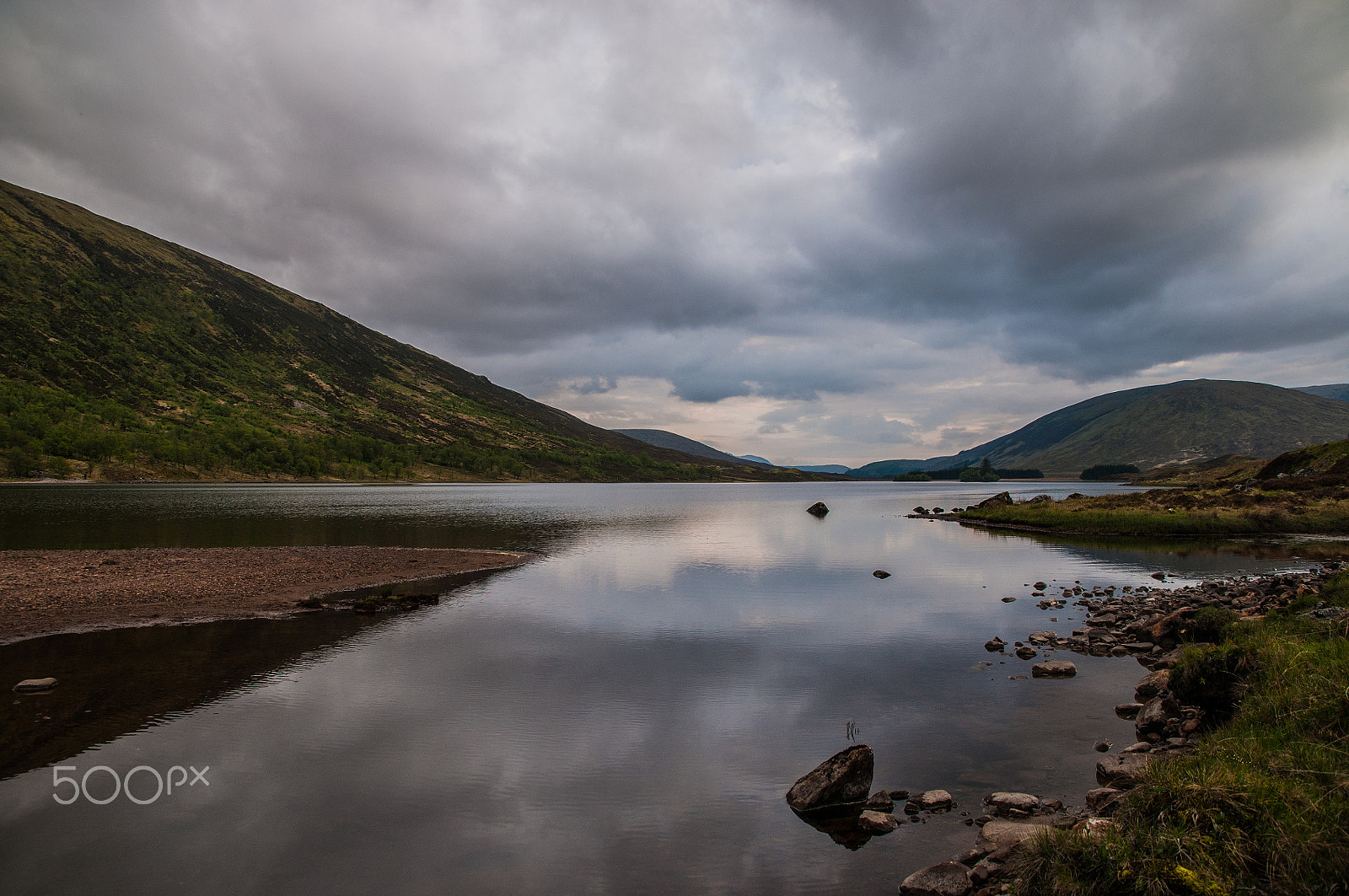 Nikon D300 + Sigma 18-200mm F3.5-6.3 DC sample photo. The stillness of evening photography