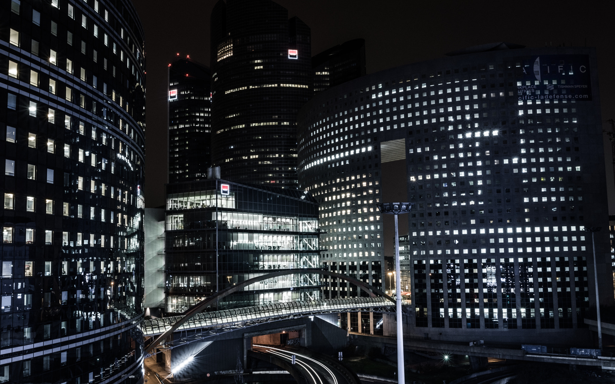 Nikon D7200 + Nikon AF-S Nikkor 20mm F1.8G ED sample photo. Night game photography