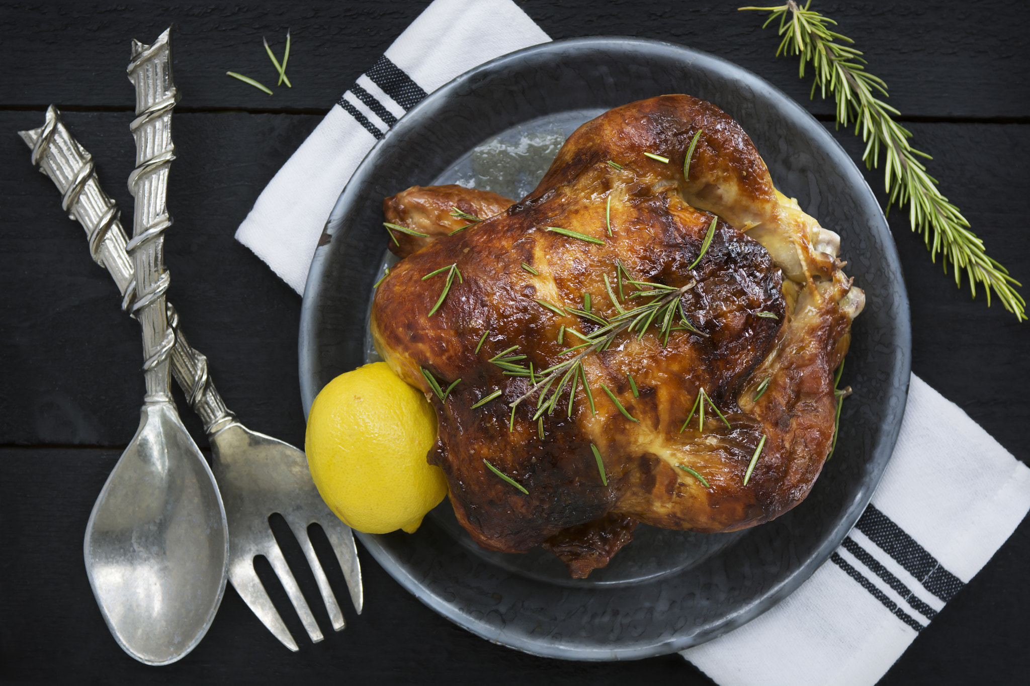 Nikon D7100 + Nikon AF-S Nikkor 28-70mm F2.8 ED-IF sample photo. Roasted chicken and rosemary photography