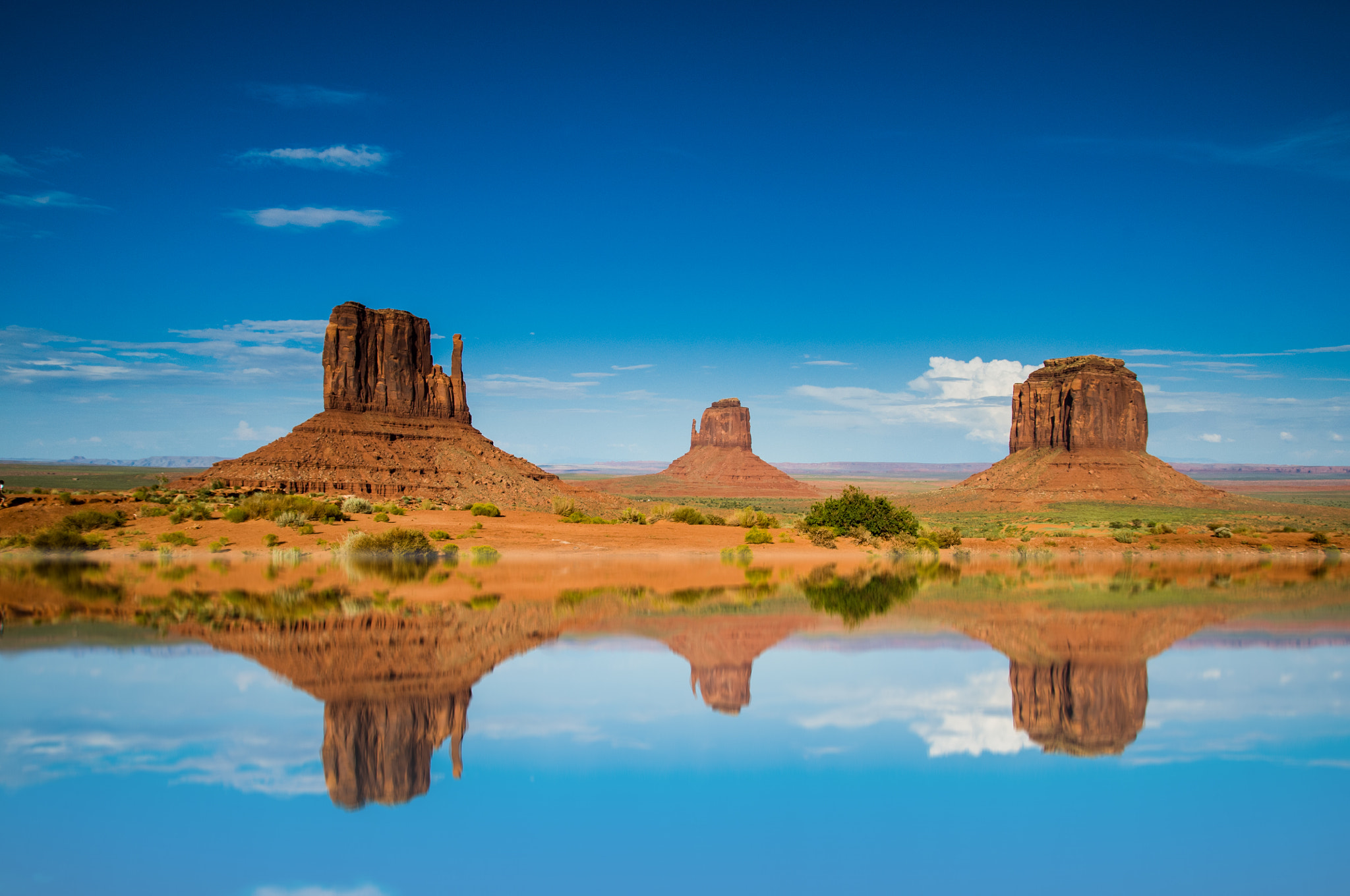 Nikon D300S + Sigma 17-70mm F2.8-4 DC Macro OS HSM sample photo. Flooded monument valley photography