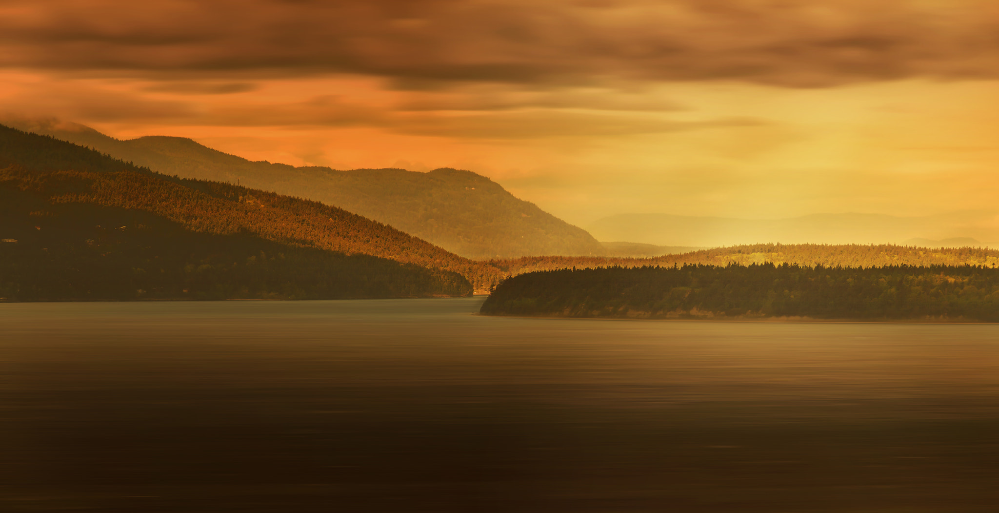 AF-S Zoom-Nikkor 80-200mm f/2.8D IF-ED sample photo. Island sun photography