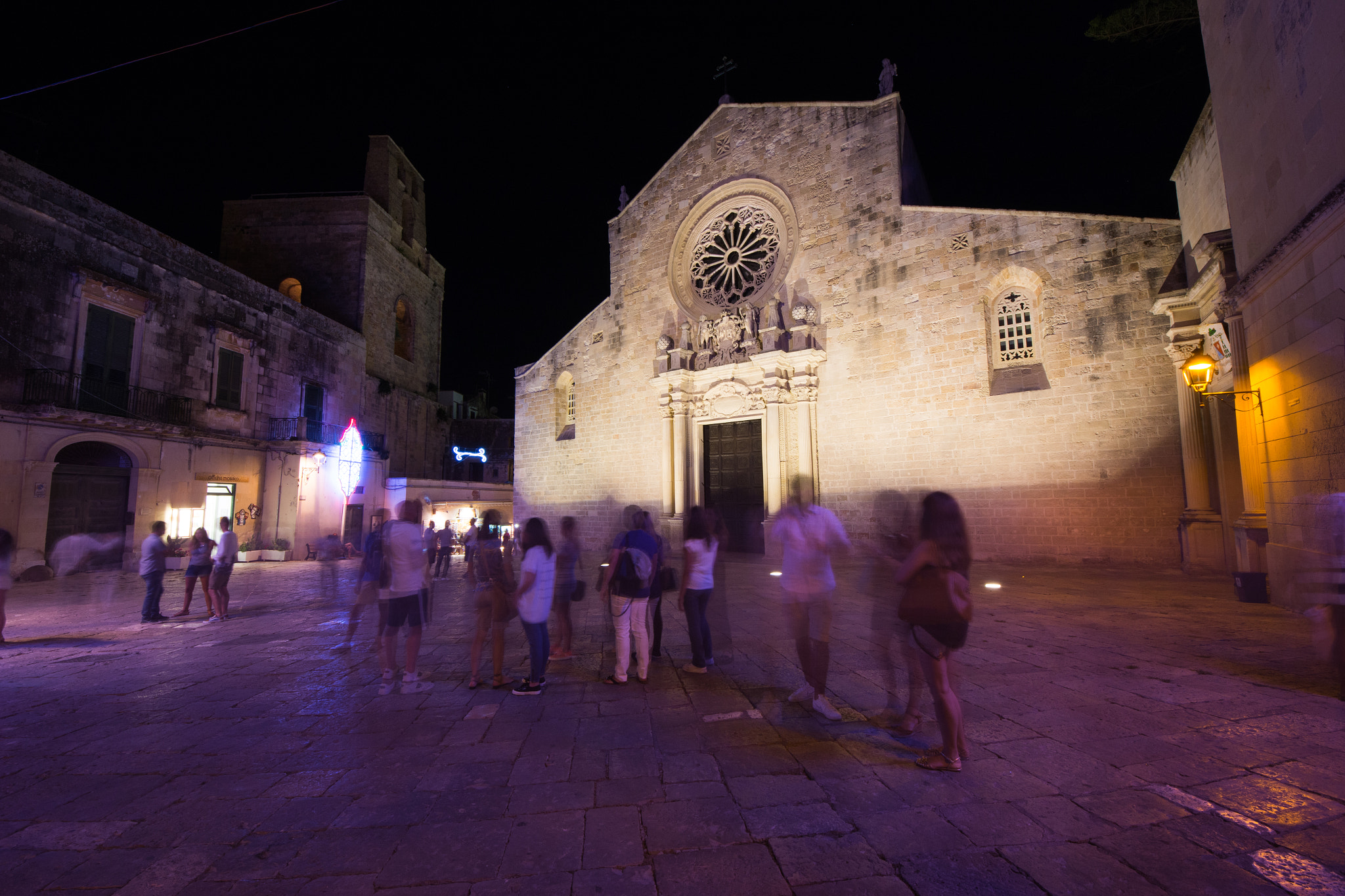 Sigma 8-16mm F4.5-5.6 DC HSM sample photo. Otranto photography