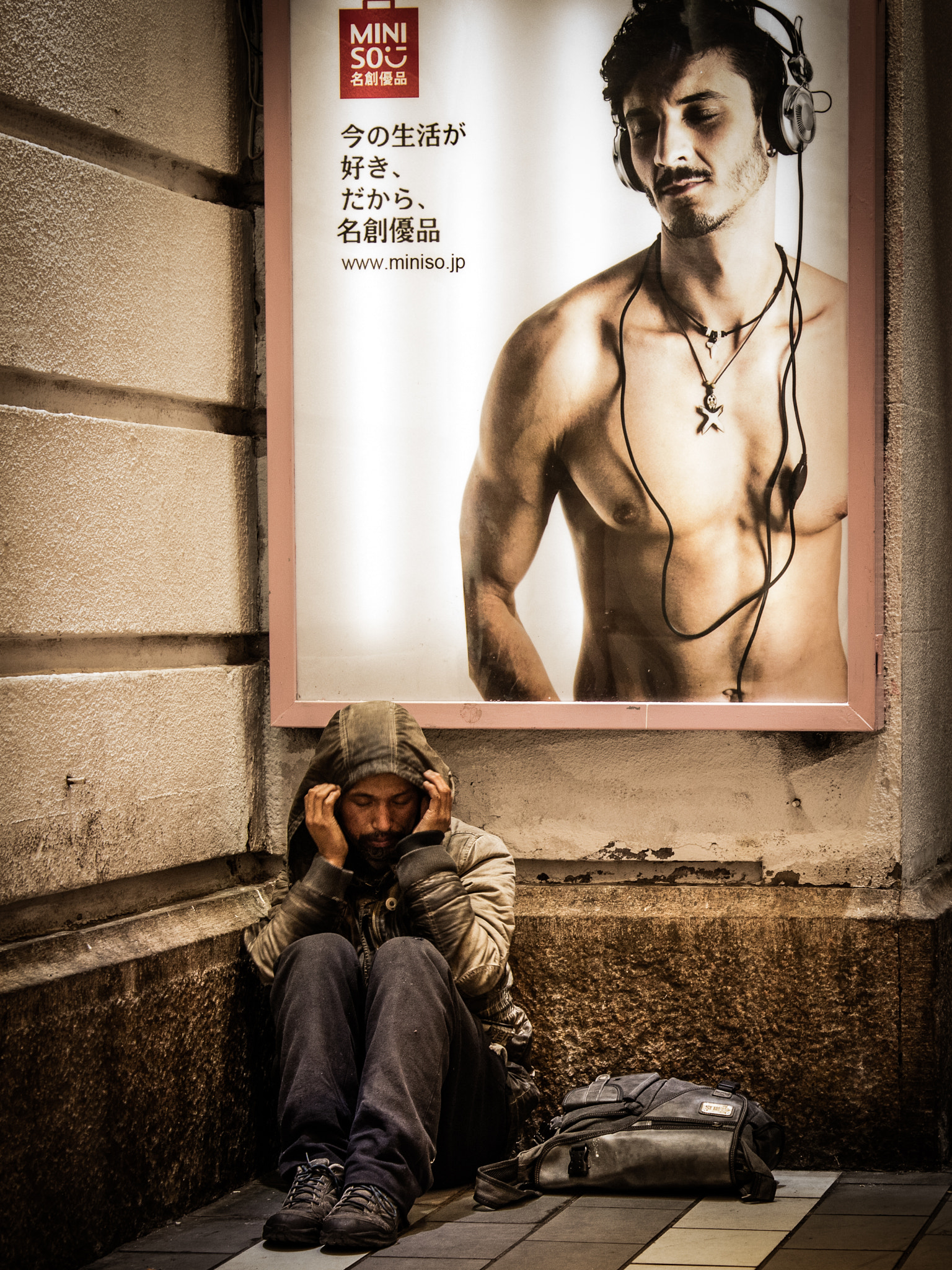 Canon EOS 5DS sample photo. Homeless photography