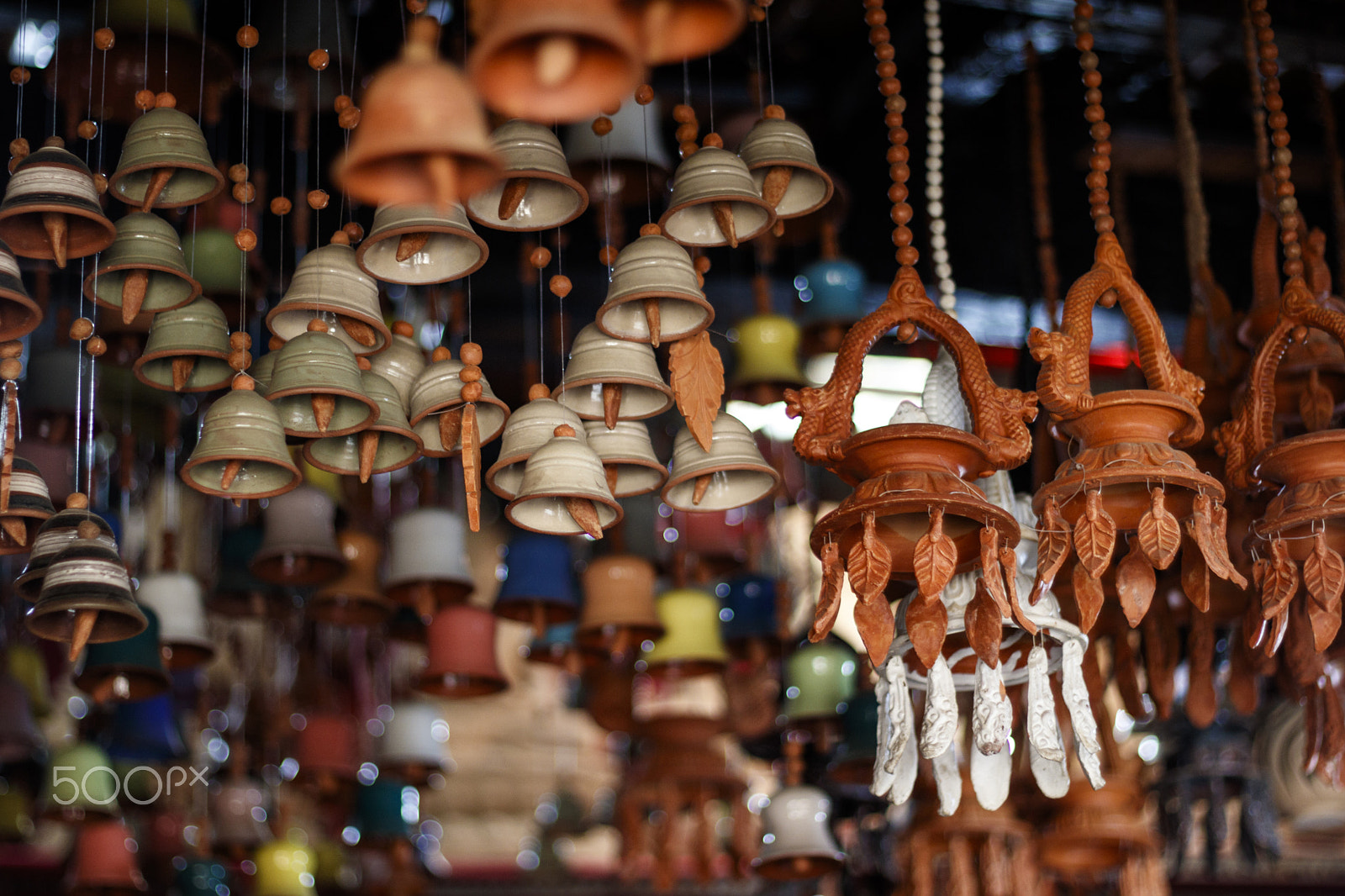 Canon EOS 760D (EOS Rebel T6s / EOS 8000D) + Canon EF 50mm F1.8 II sample photo. Ceiling! photography