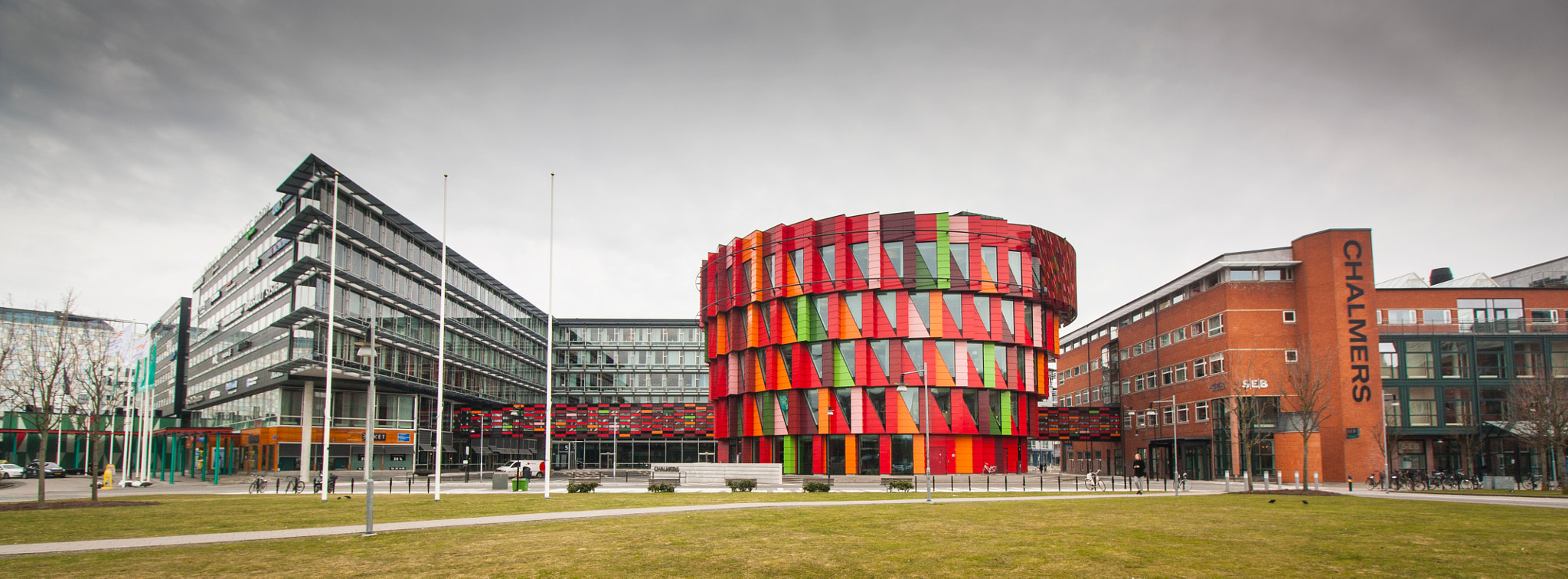 Canon EF-S 10-18mm F4.5–5.6 IS STM sample photo. Lindholmen campus of chalmers university photography