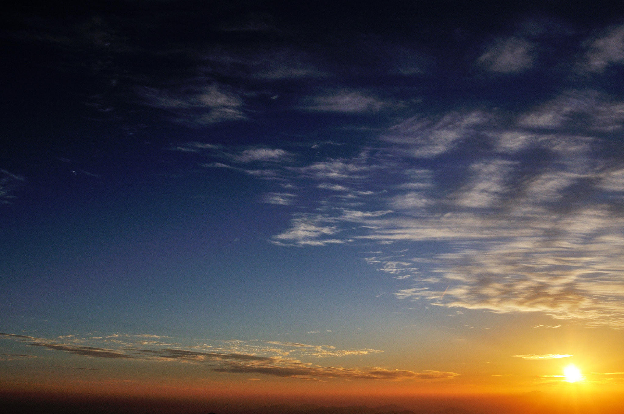 Nikon D90 + Nikon AF-S Nikkor 20mm F1.8G ED sample photo. Sunset photography