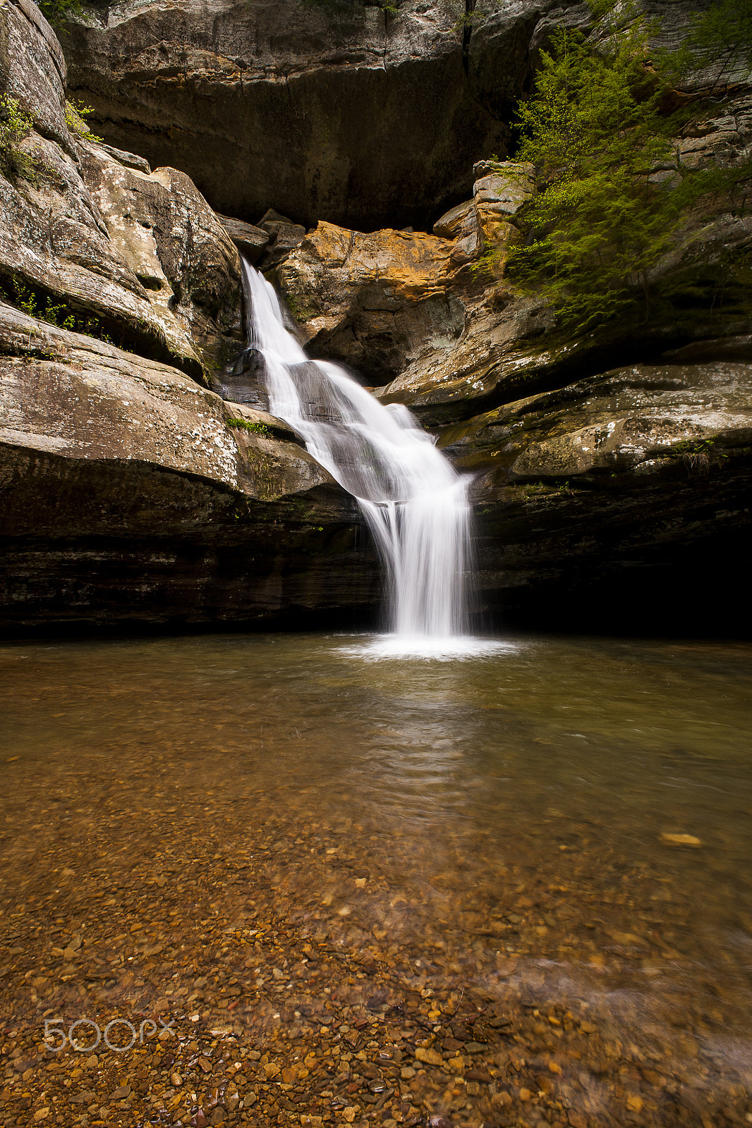 Nikon D3 + Nikon AF Nikkor 20mm F2.8D sample photo. Lower falls photography