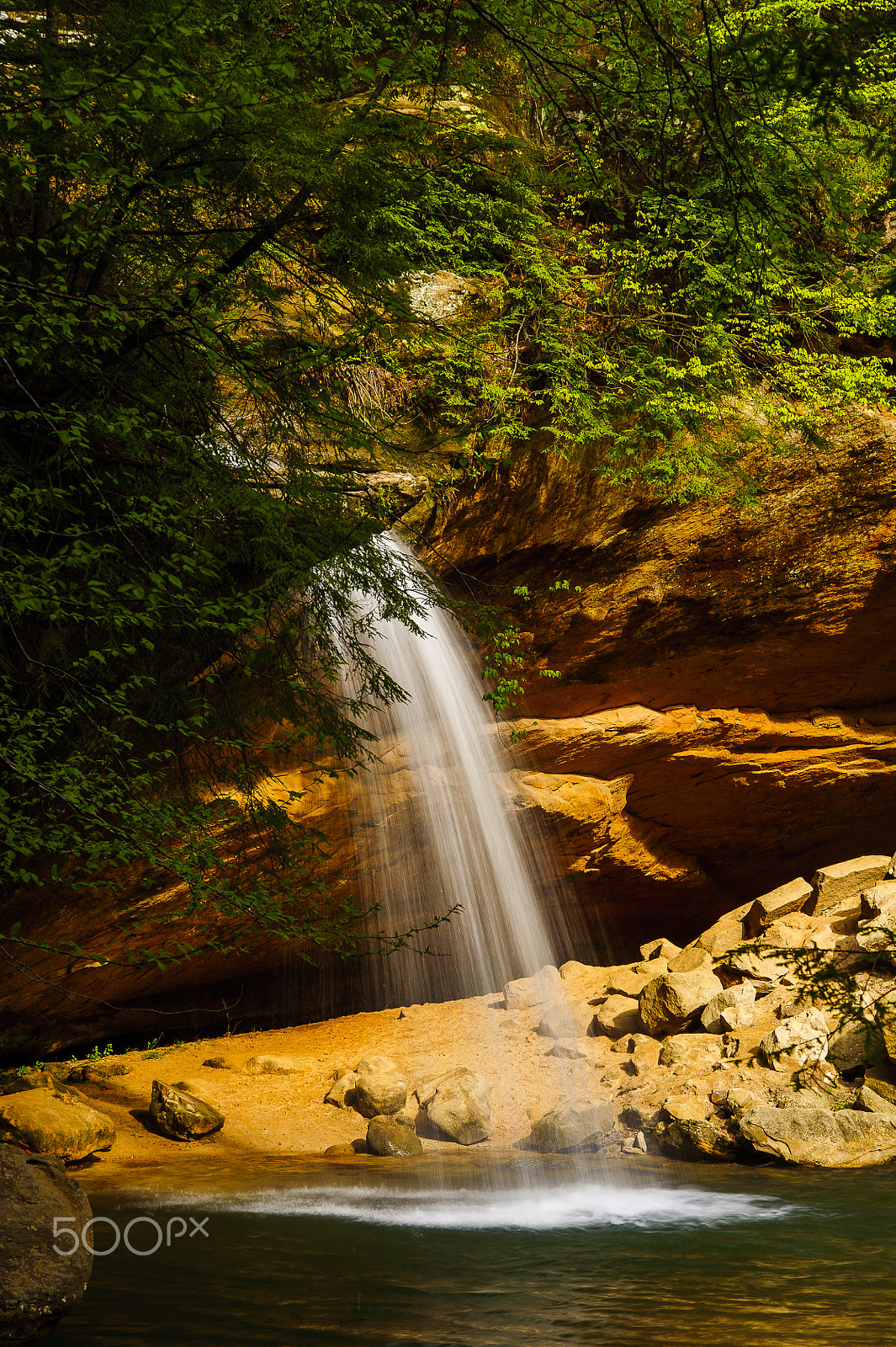 Nikon D3 + AF Nikkor 70-210mm f/4-5.6 sample photo. Cedar falls photography