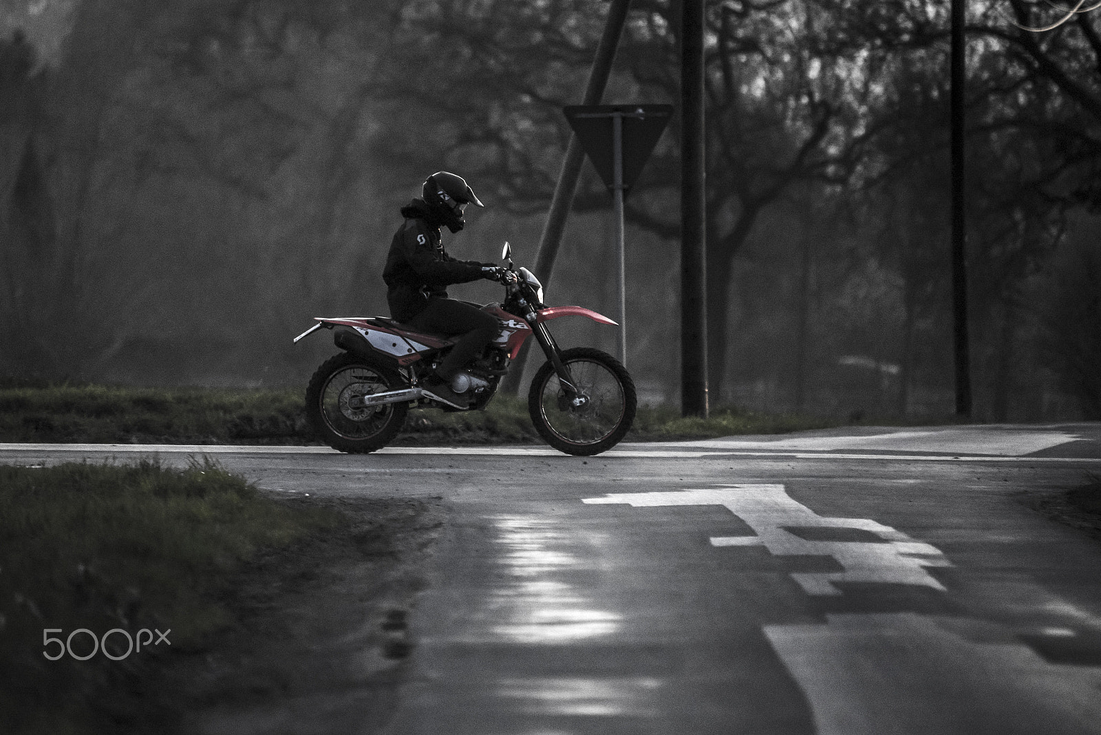 Sigma 50-500mm F4-6.3 EX APO RF HSM sample photo. Motorcycle photography