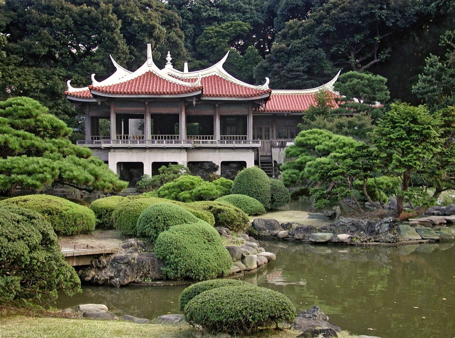 Nikon E990 sample photo. Japanese garden & tea house photography