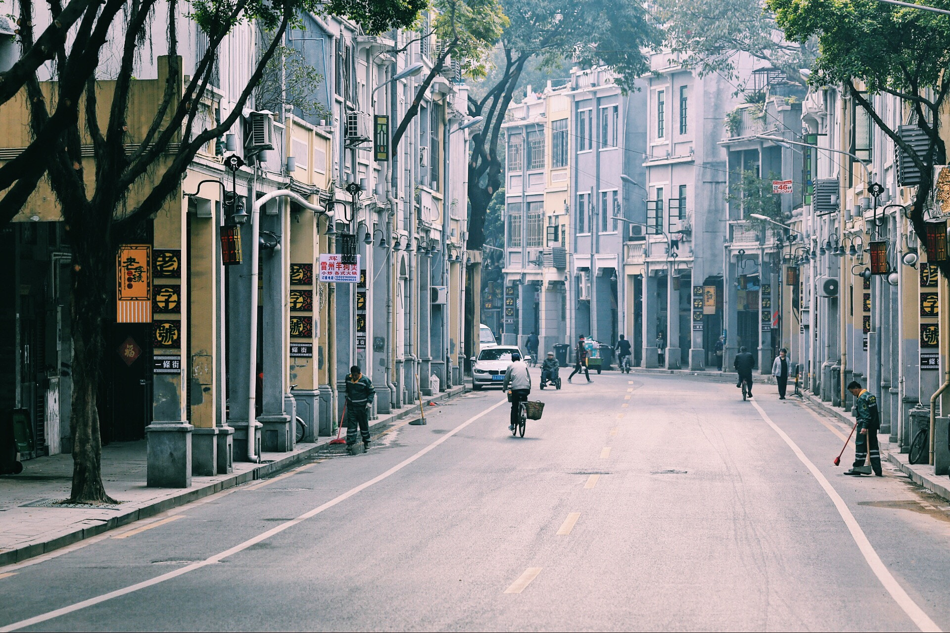 Canon EF 135mm F2L USM sample photo. 广州越秀区骑楼yuexiu district in guangzhou photography