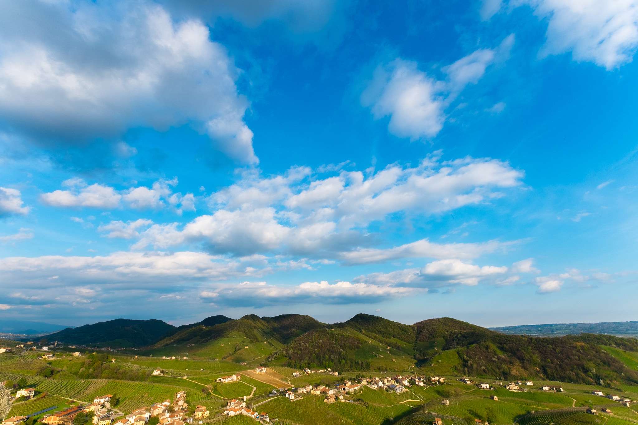 Fujifilm X-M1 + Fujifilm XF 10-24mm F4 R OIS sample photo. Colline del prosecco photography