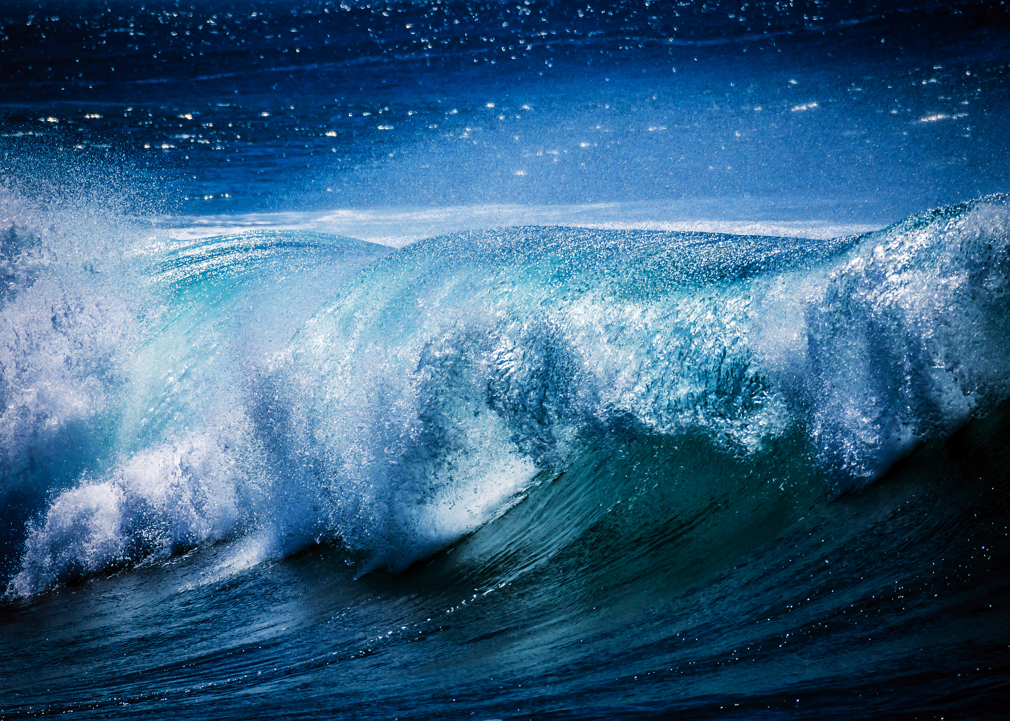 Olympus PEN E-P5 sample photo. The wave photography