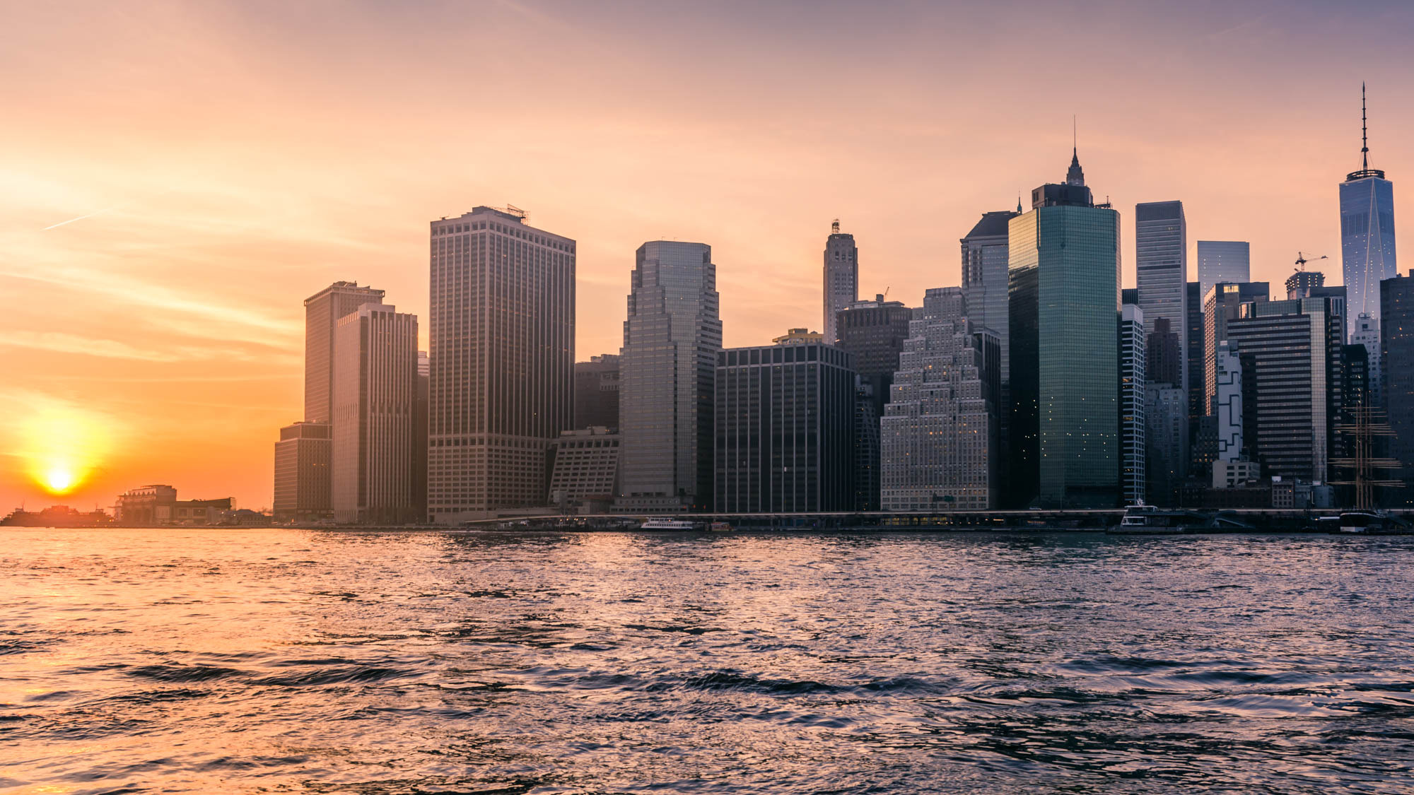 Sigma 17-70mm F2.8-4 DC Macro OS HSM | C sample photo. Downtown manhattan photography