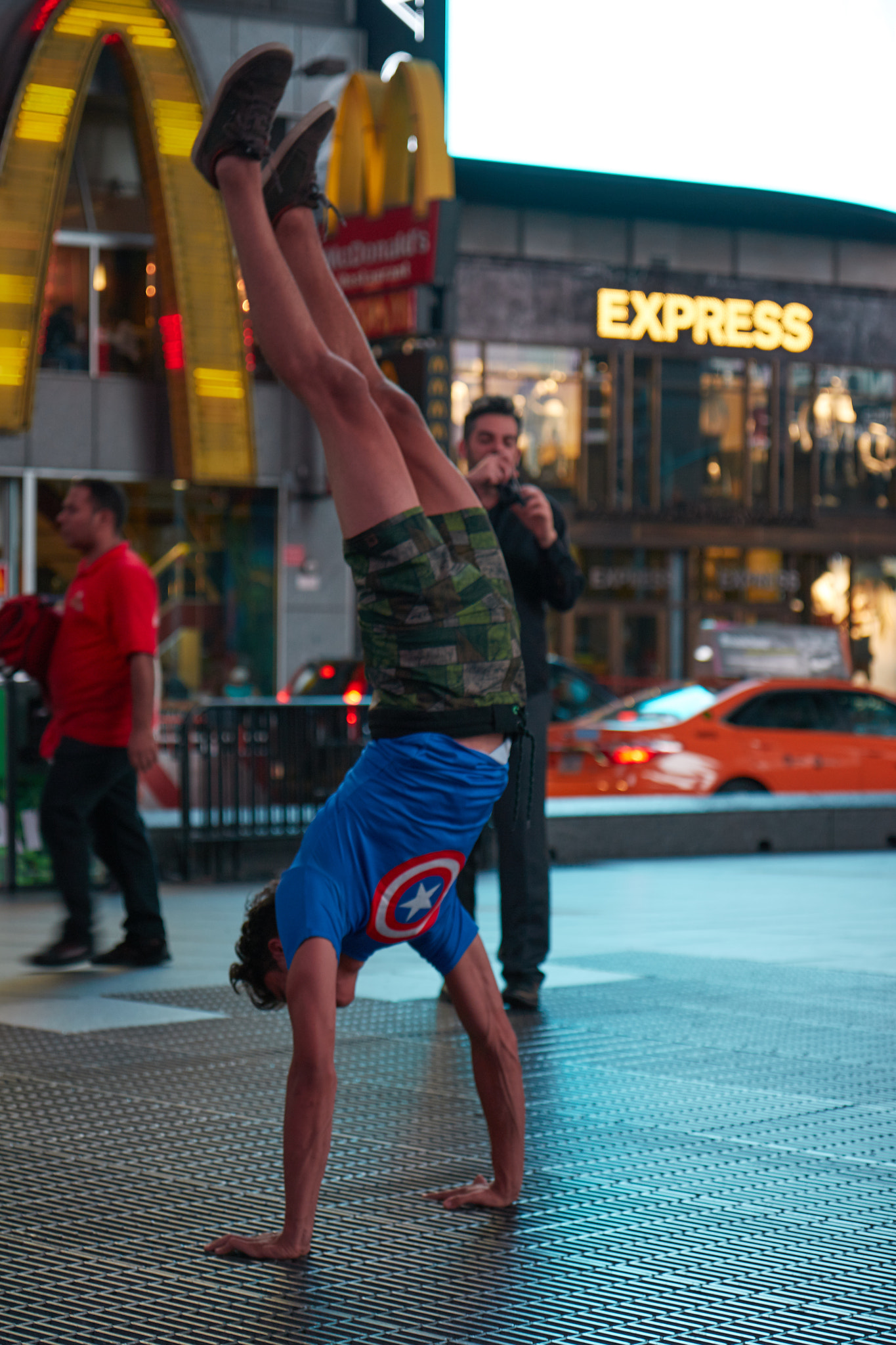 Canon EF-S 17-55mm F2.8 IS USM sample photo. Funnytimesquare photography