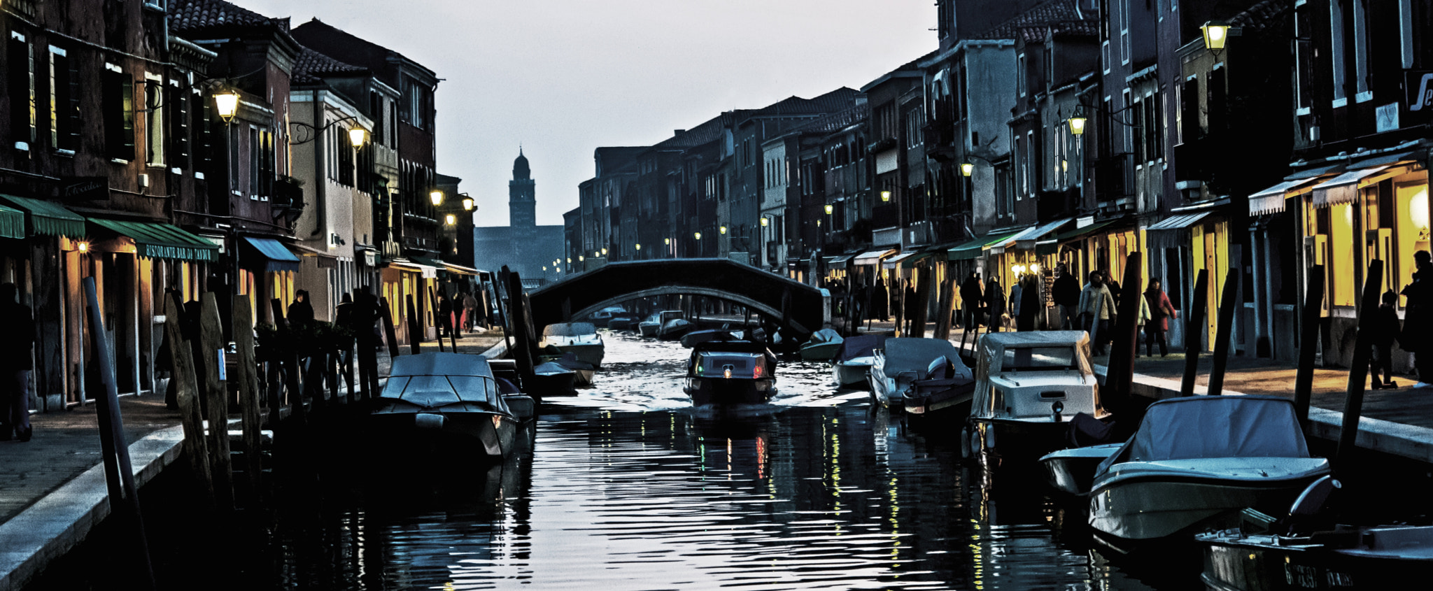 Nikon D700 + AF Nikkor 70-210mm f/4-5.6 sample photo. Murano photography