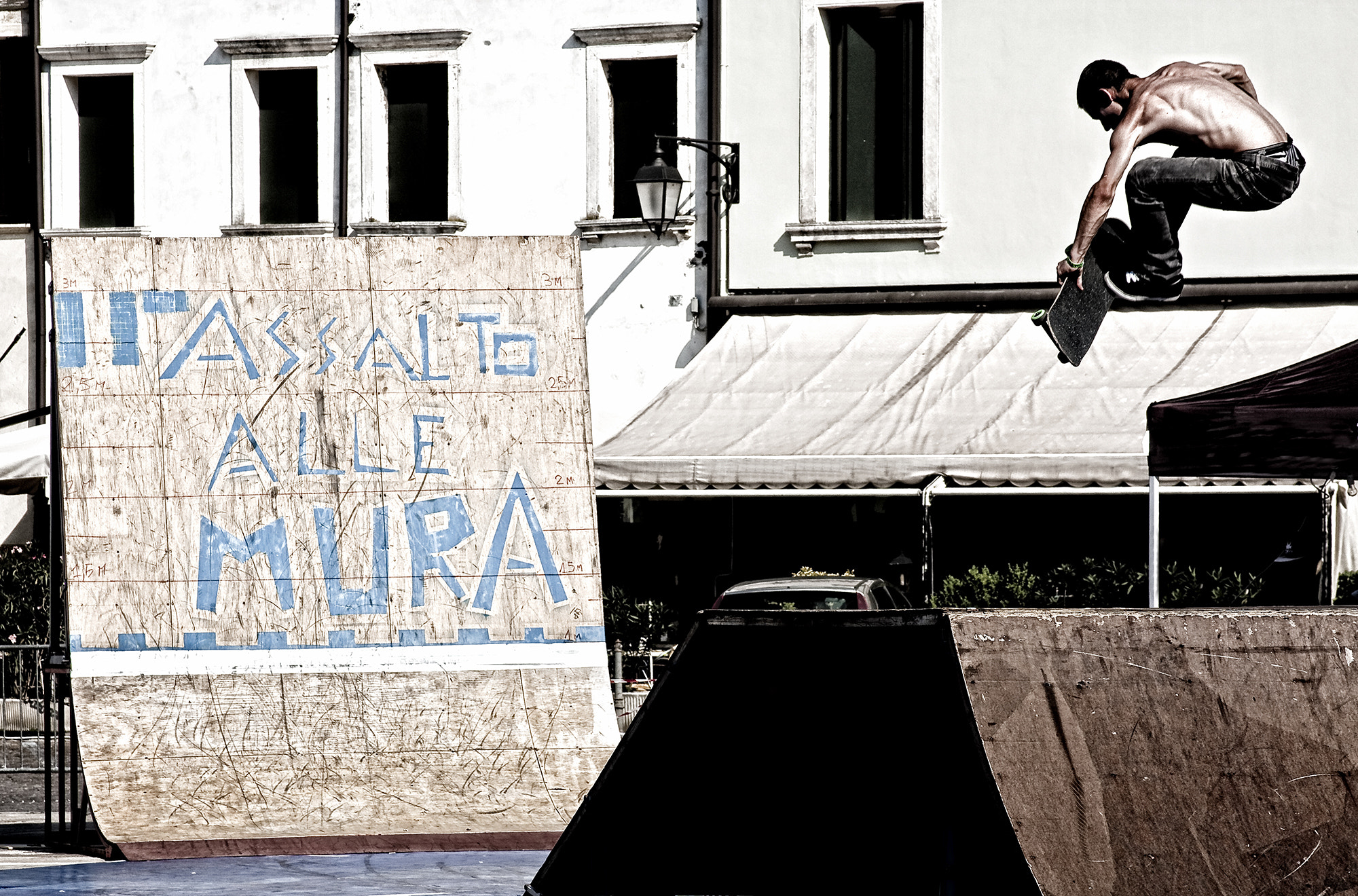 Canon EF 28-135mm F3.5-5.6 IS USM sample photo. Assalto alle mura photography