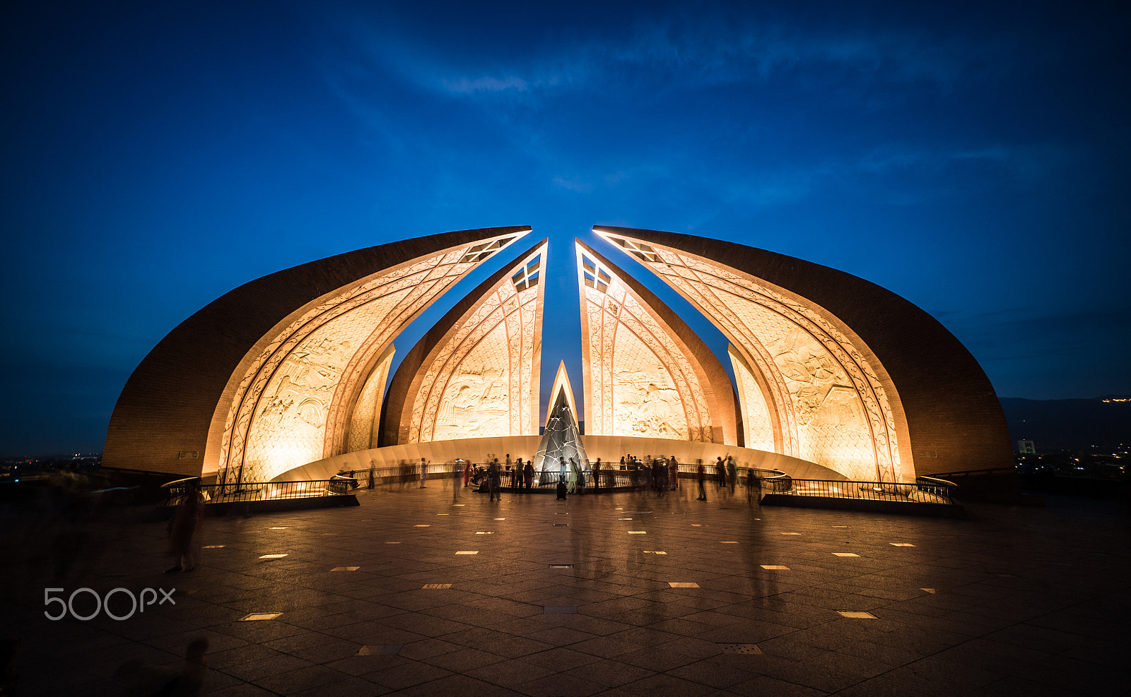 Sony a7S + Sony E 10-18mm F4 OSS sample photo. Pakistan monument is a national monument located at shakar parian hills in islamabad. photography