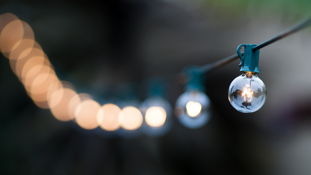 Bulb Bokeh by Dean Machin on 500px.com