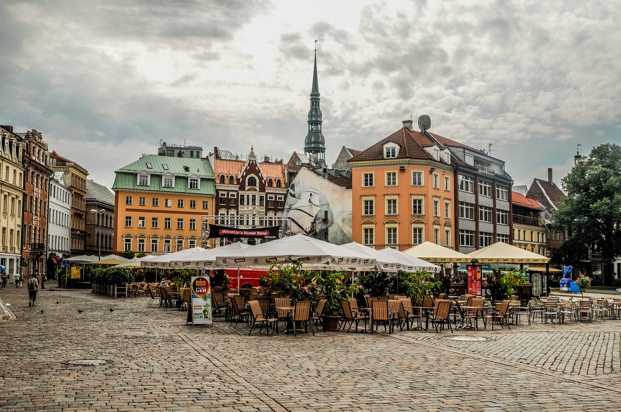 Nikon D300S + Sigma 24-70mm F2.8 EX DG Macro sample photo. Riga photography