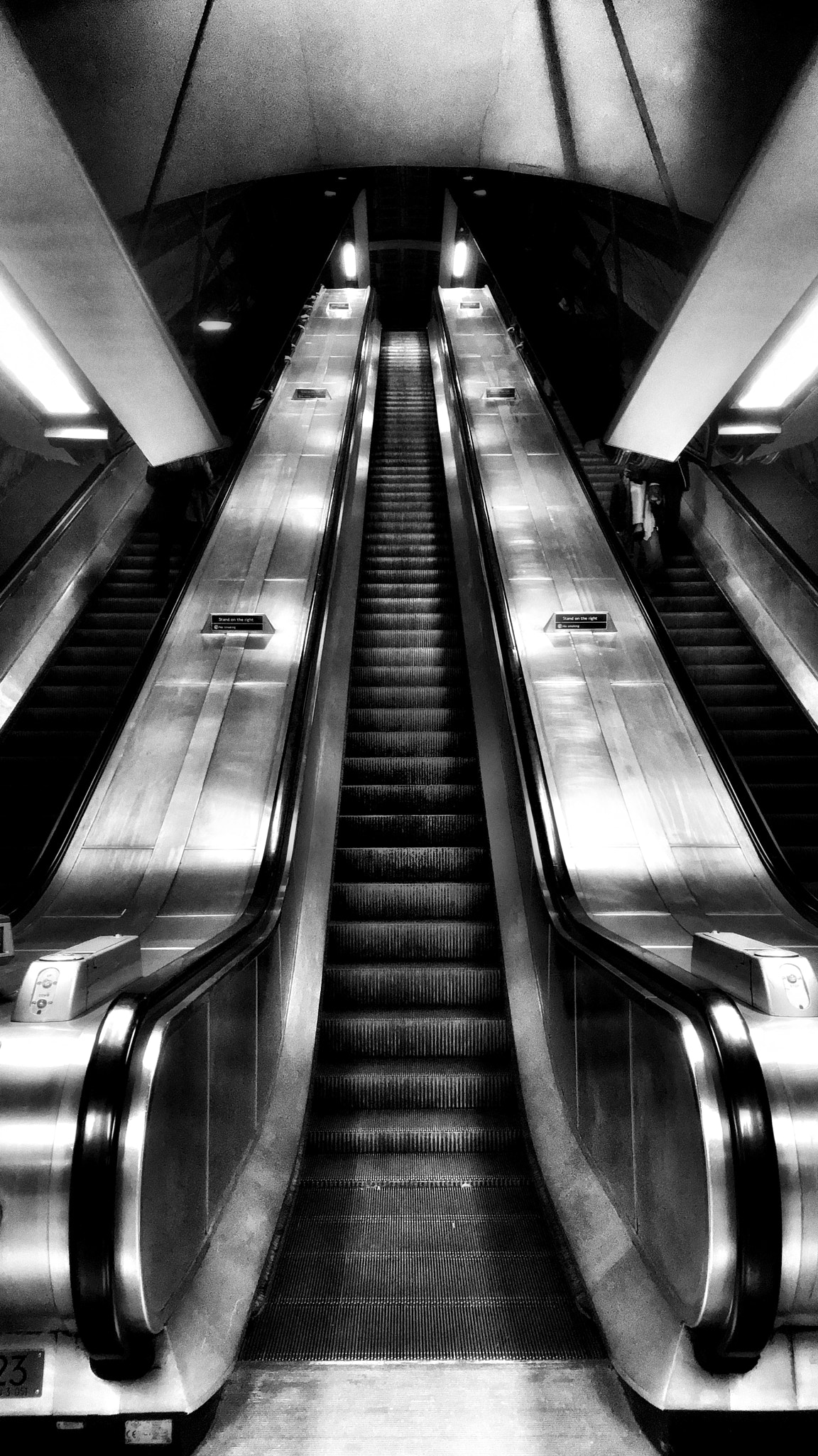 Jag.gr 645 PRO Mk III for Apple iPhone 6s sample photo. Escalators photography