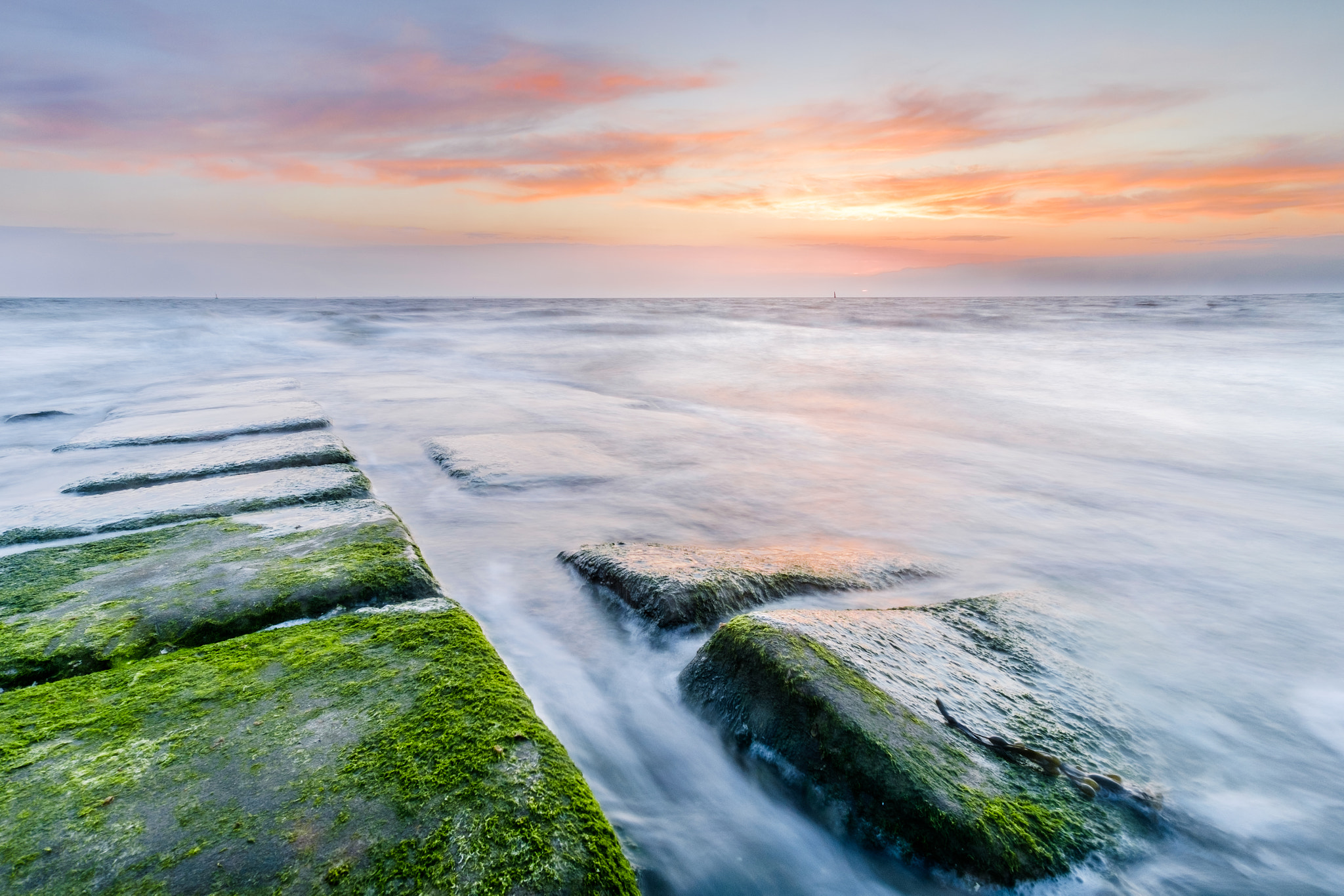 Fujifilm X-T10 + ZEISS Touit 12mm F2.8 sample photo. Sunset at norderney photography