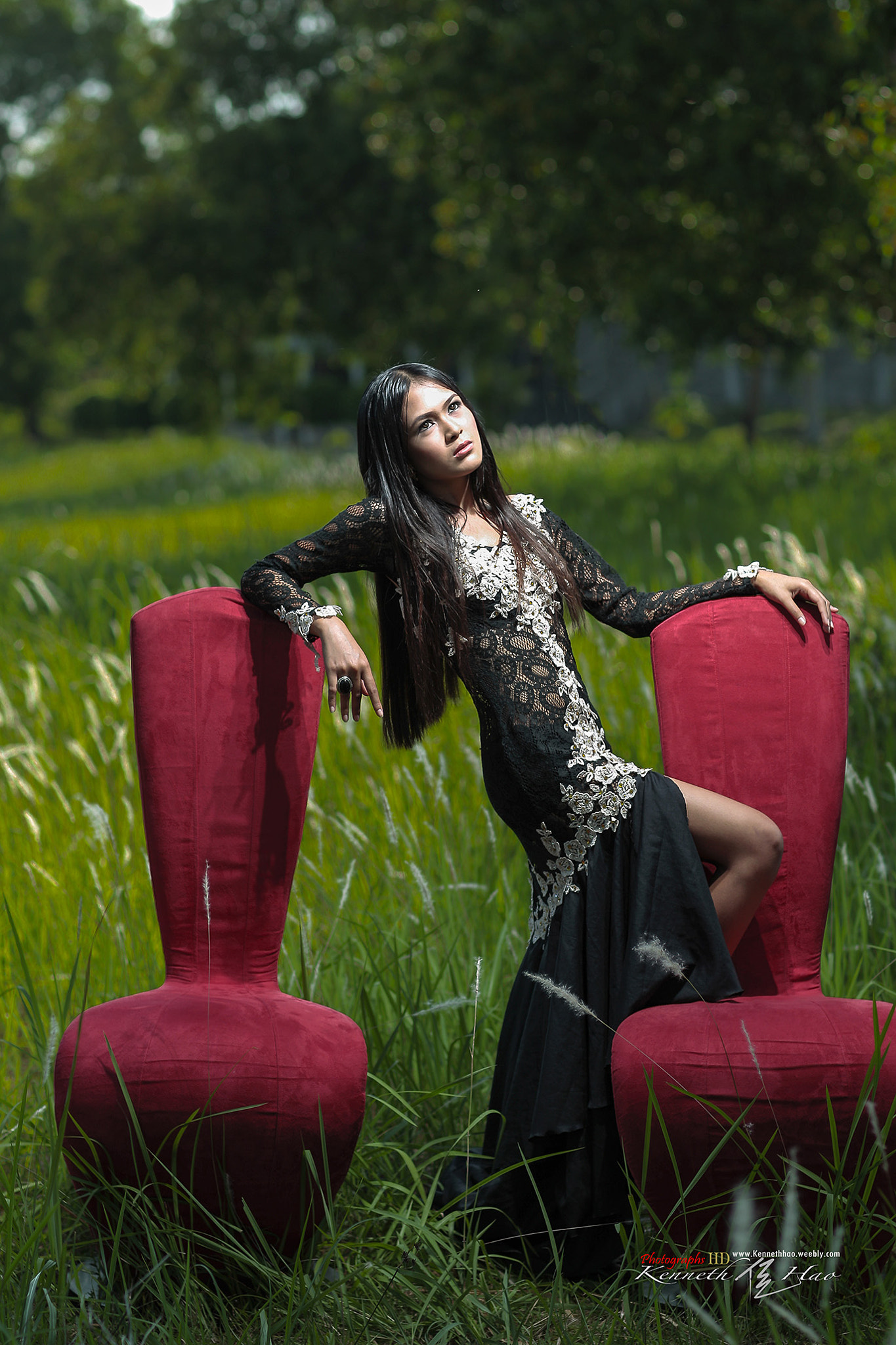 Canon EF 85mm F1.2L II USM sample photo. Keeping the faith photography