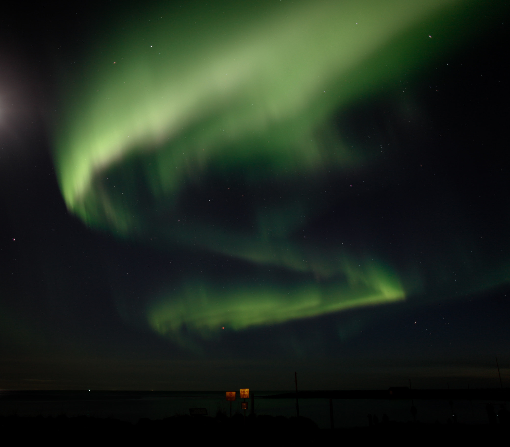 Canon EF 24mm f/1.4L sample photo. Aurora borealis, reykjavík, iceland photography