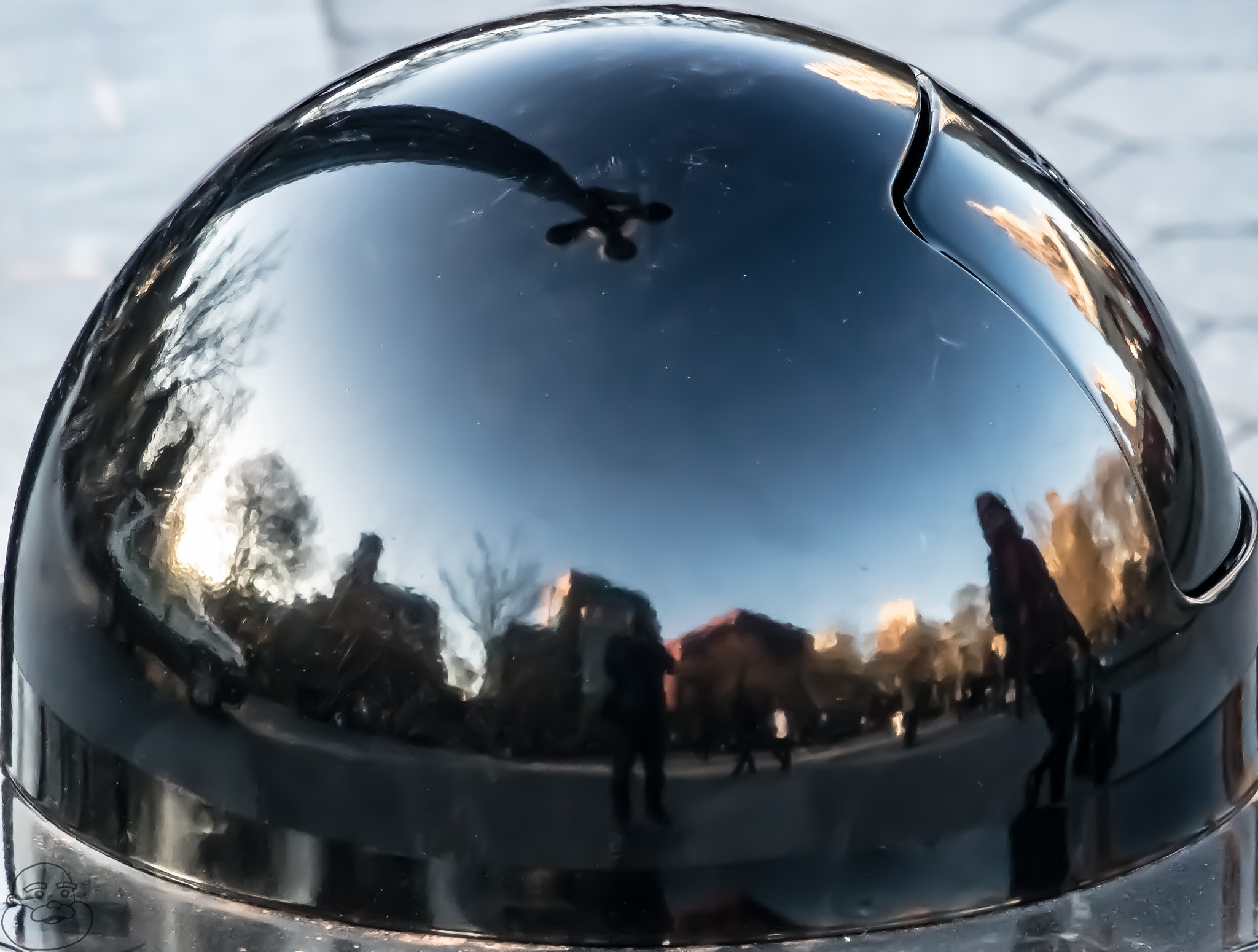 Canon EOS 760D (EOS Rebel T6s / EOS 8000D) sample photo. Trash can reflection photography