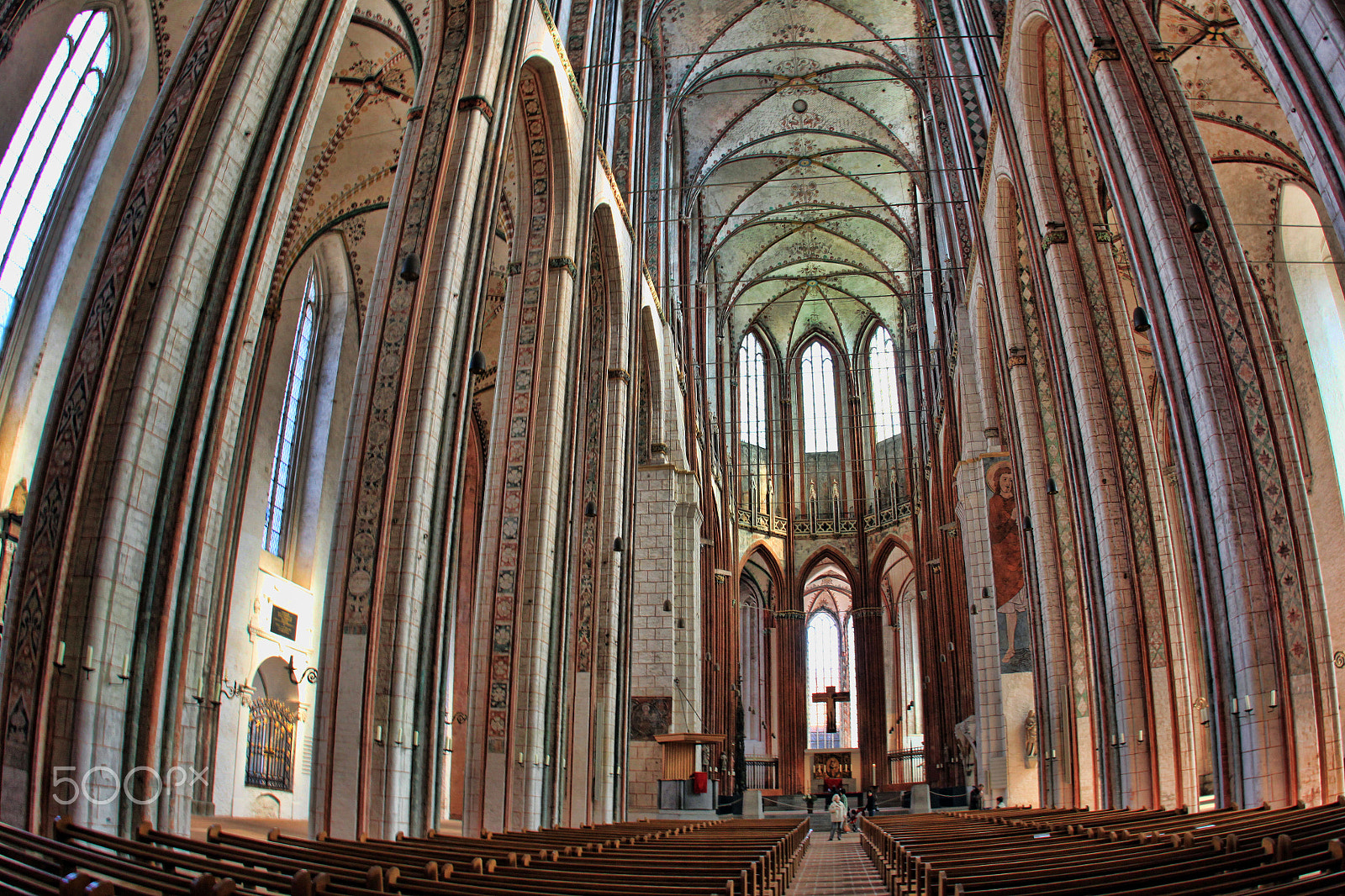 Canon EOS 500D (EOS Rebel T1i / EOS Kiss X3) + Canon EF 15mm F2.8 Fisheye sample photo. Marienkirche in lübeck photography