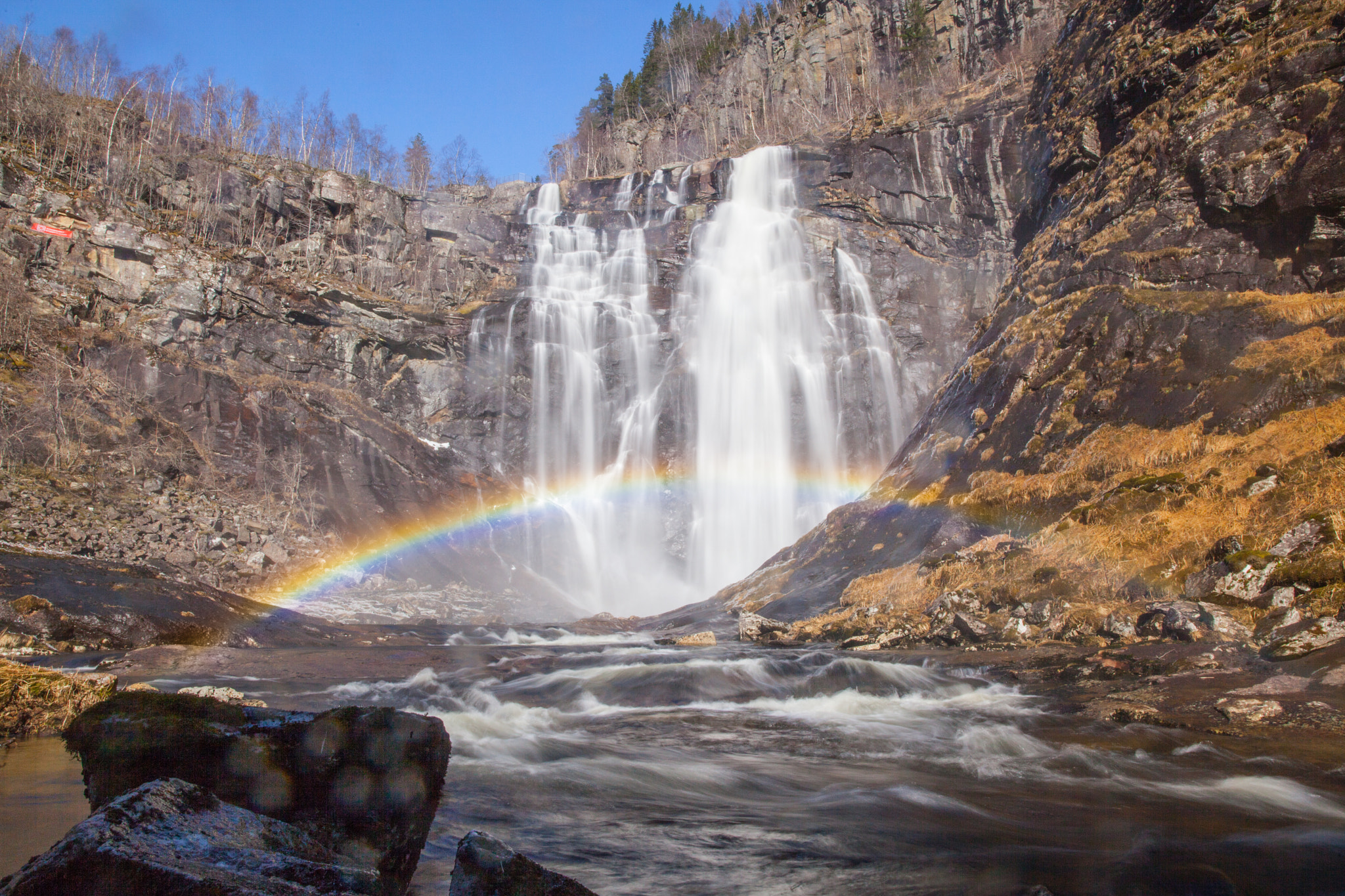 Canon EOS 5D Mark II + Sigma 28mm f/1.8 DG Macro EX sample photo. Waterfall photography