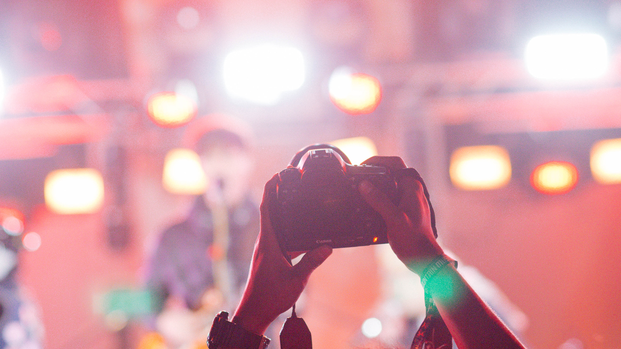Canon EOS 100D (EOS Rebel SL1 / EOS Kiss X7) sample photo. Music is life photography