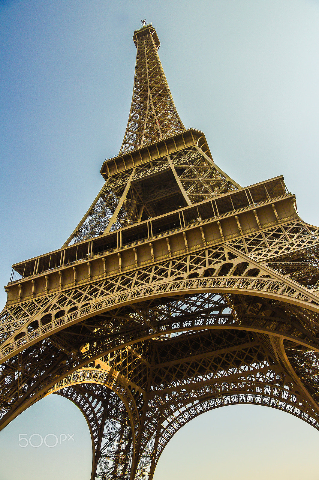 Pentax K-x sample photo. Eiffel tower photography