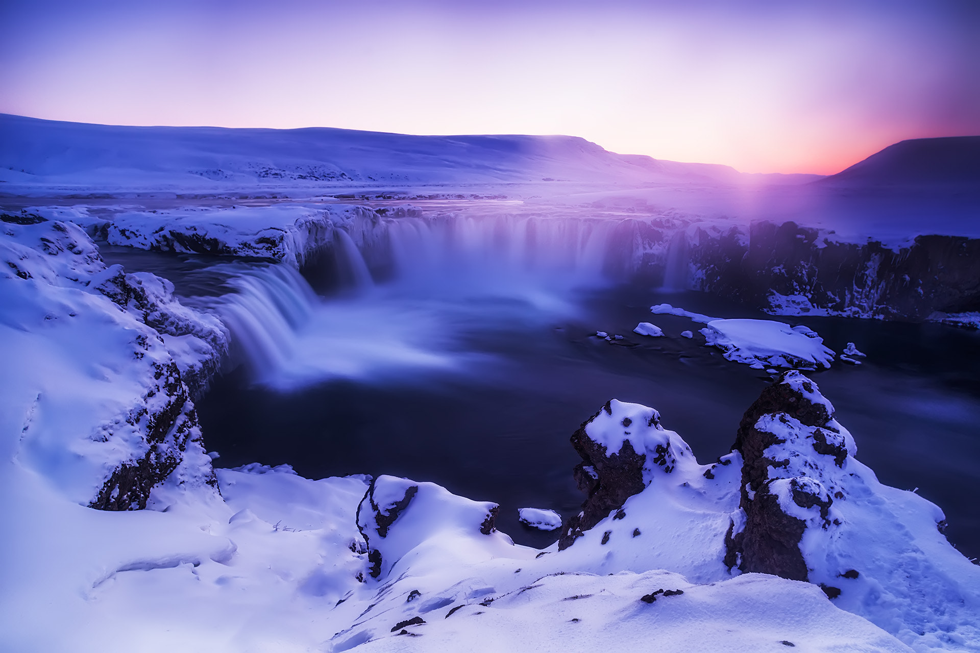 Nikon D800E + Nikon AF Nikkor 14mm F2.8D ED sample photo. La cascada de los dioses( goafoss) photography