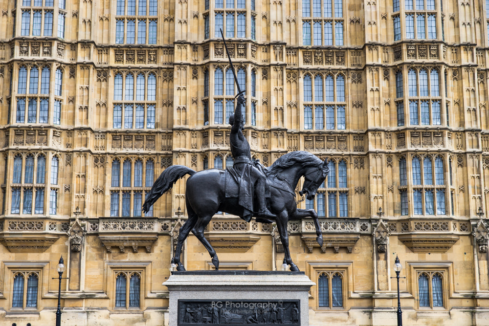 Sony a7 II + Canon EF 85mm F1.2L II USM sample photo. Westminster abbey. photography