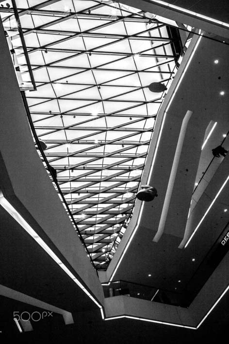 Sigma 8-16mm F4.5-5.6 DC HSM sample photo. Kaufhaus tirol innsbruck photography