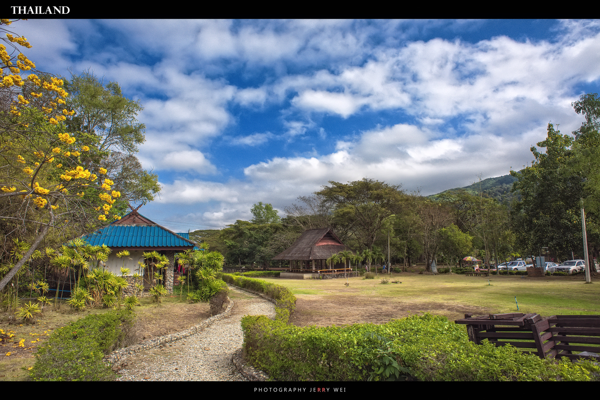 Nikon D810 + Nikon AF Nikkor 20mm F2.8D sample photo. 25267081864.jpg photography