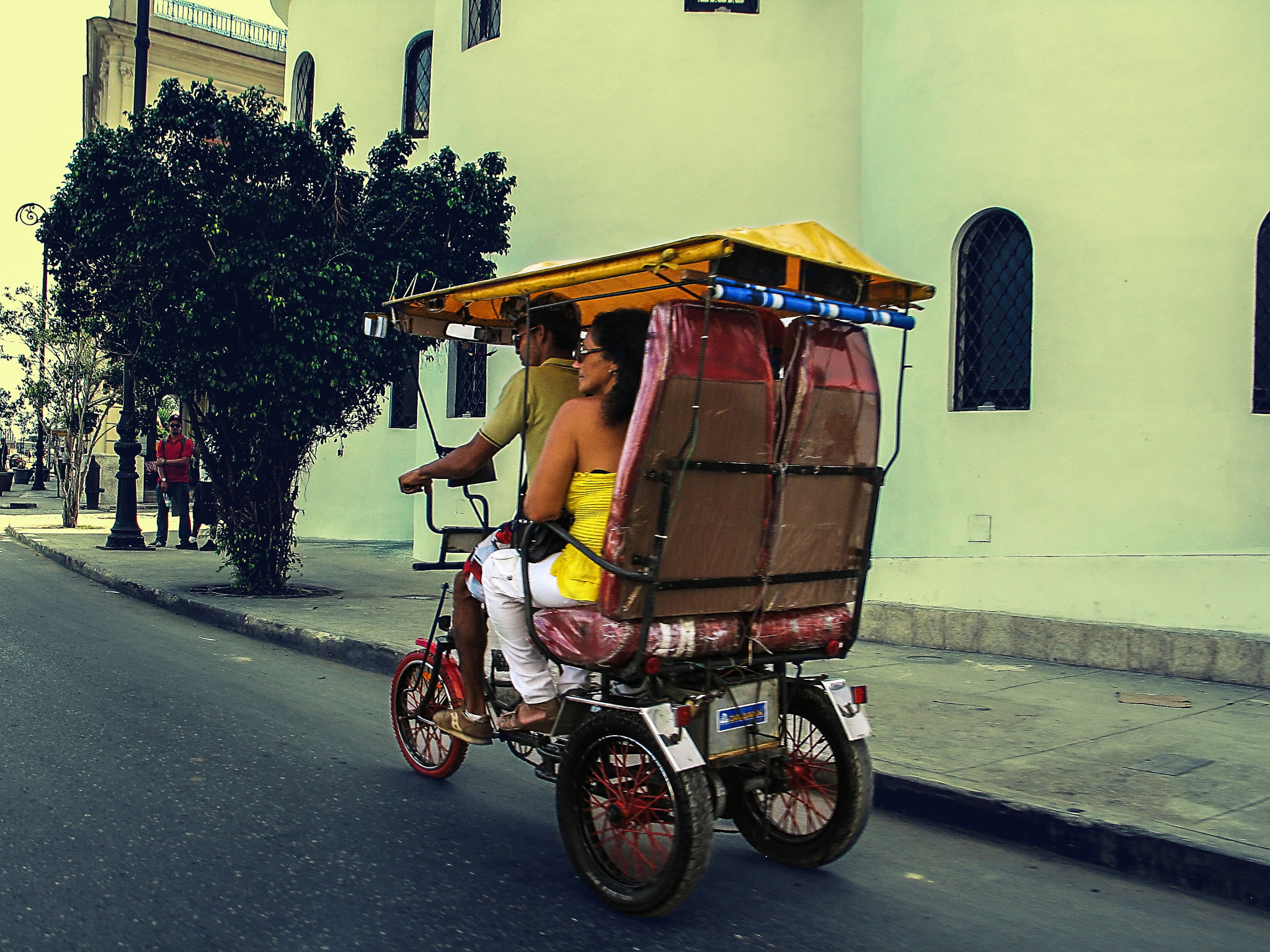Canon POWERSHOT G6 sample photo. Havana, street photography