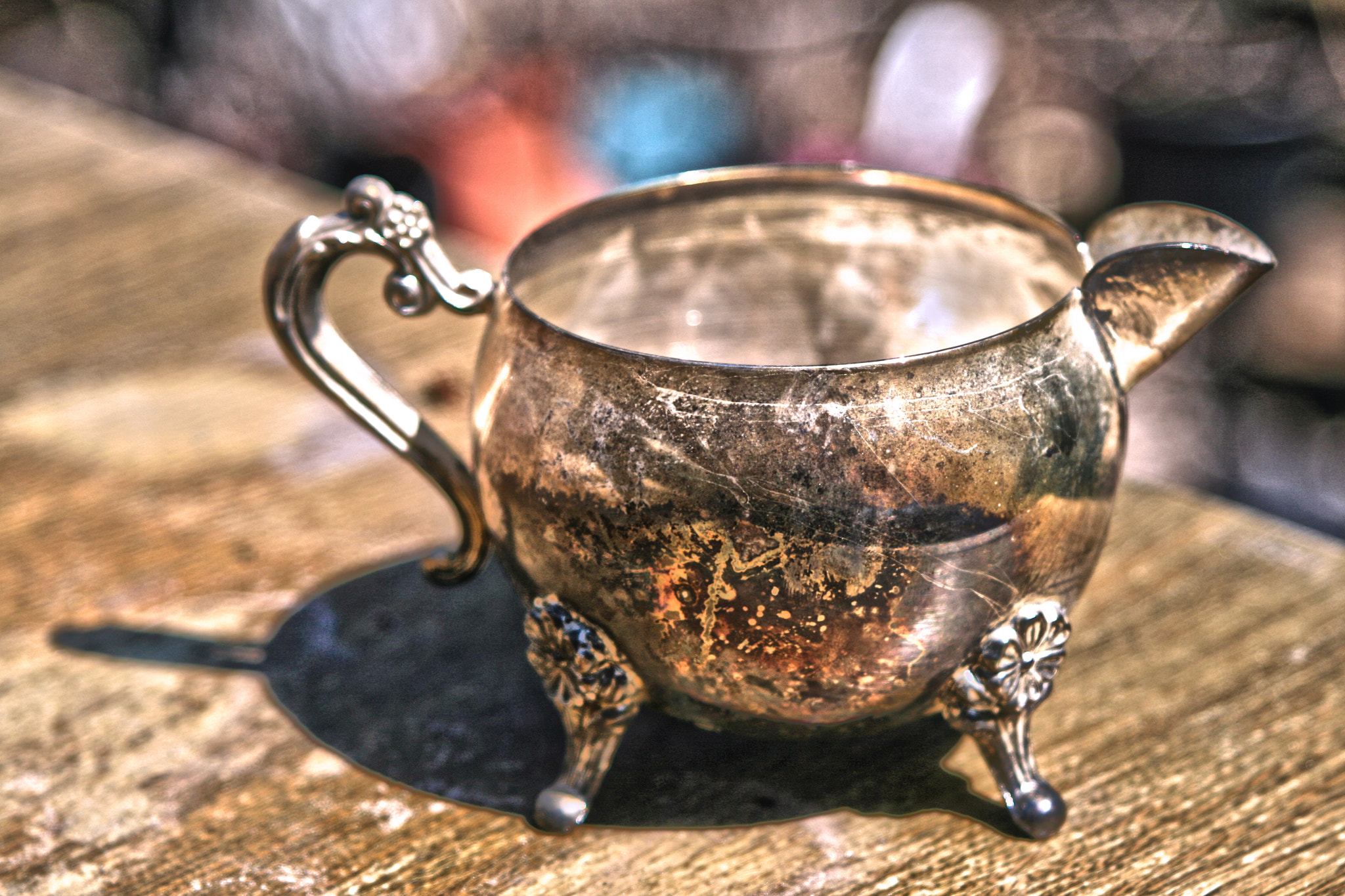 Canon EF 28-105mm f/3.5-4.5 USM sample photo. Silverware photography