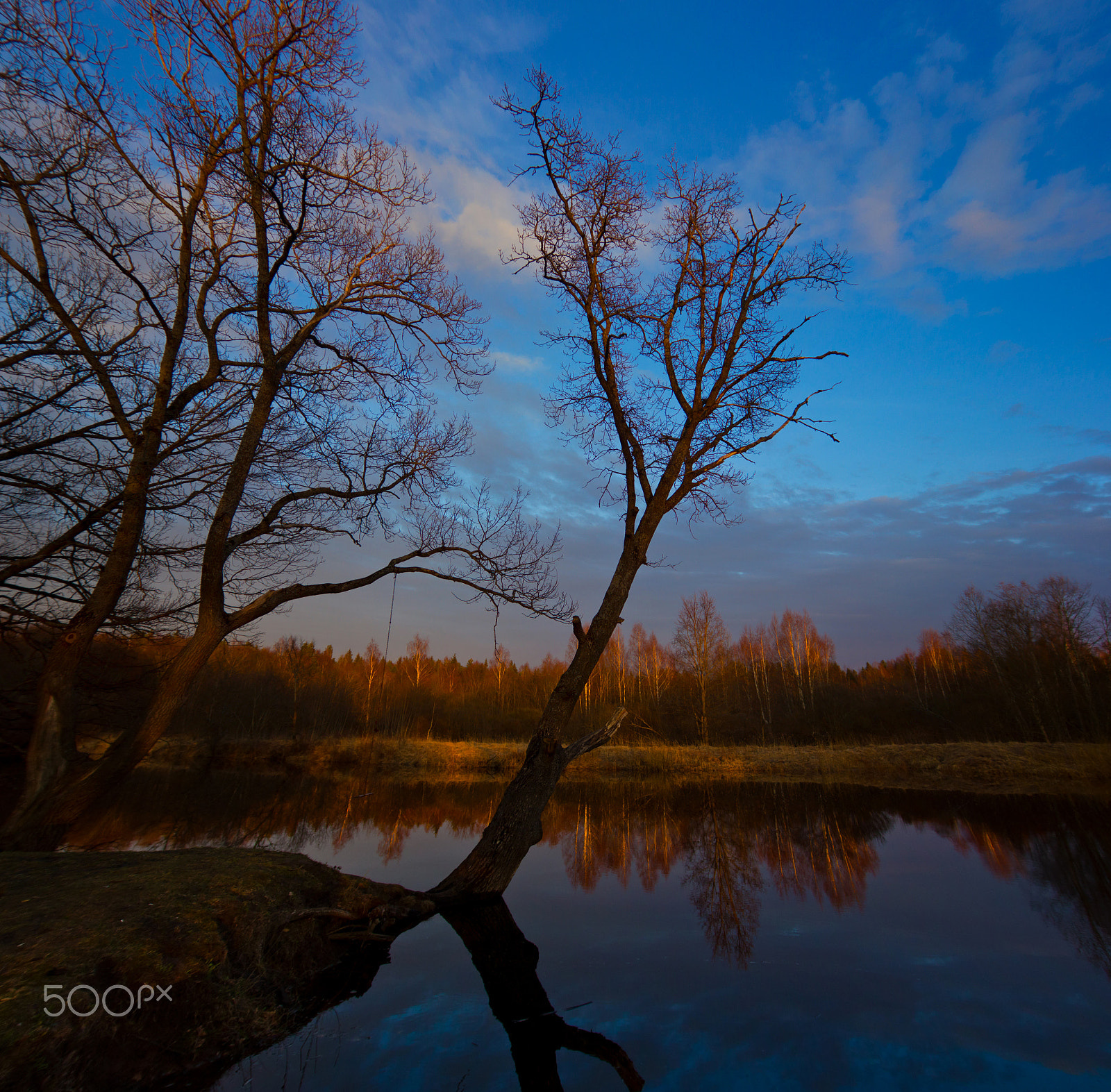 Sigma 17-70mm F2.8-4 DC Macro OS HSM sample photo. Spring evening on the river photography