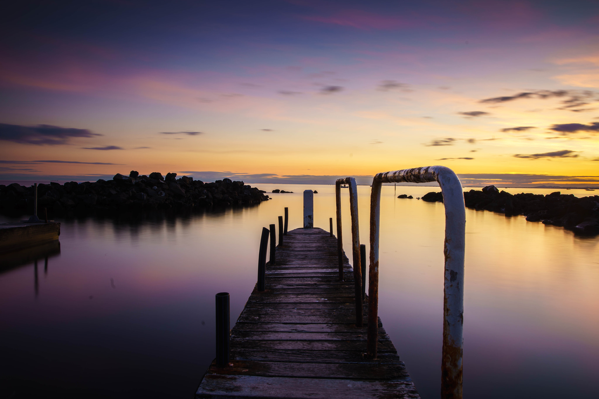 Sony a7R II + Canon EF 17-40mm F4L USM sample photo. Sunset in williamstown photography