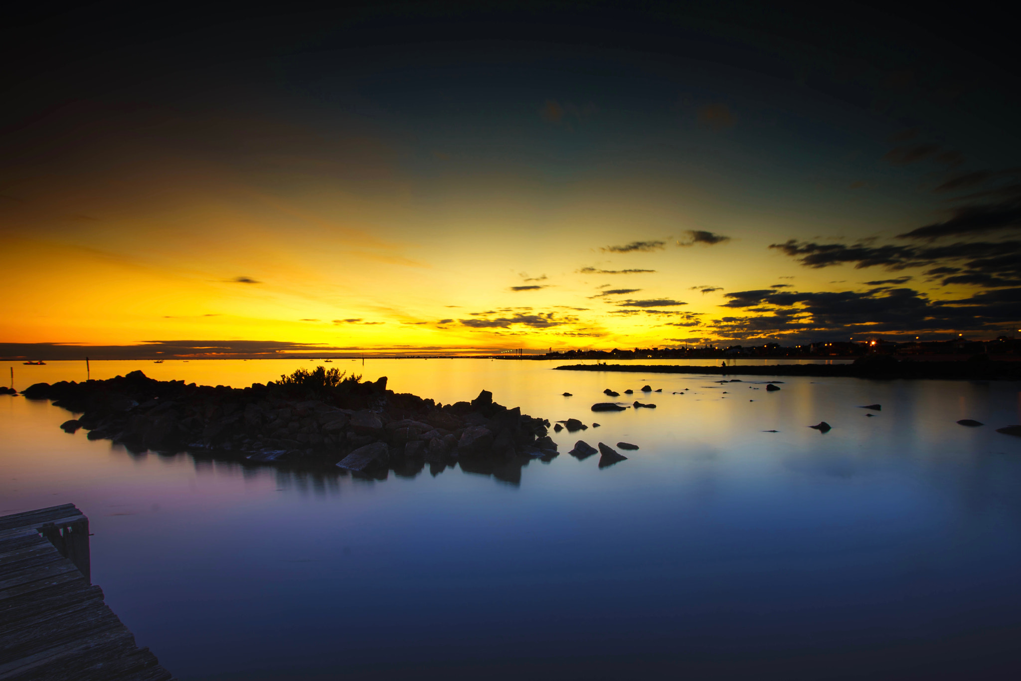 Sony a7R II + Canon EF 17-40mm F4L USM sample photo. Sunset on the  rocks photography